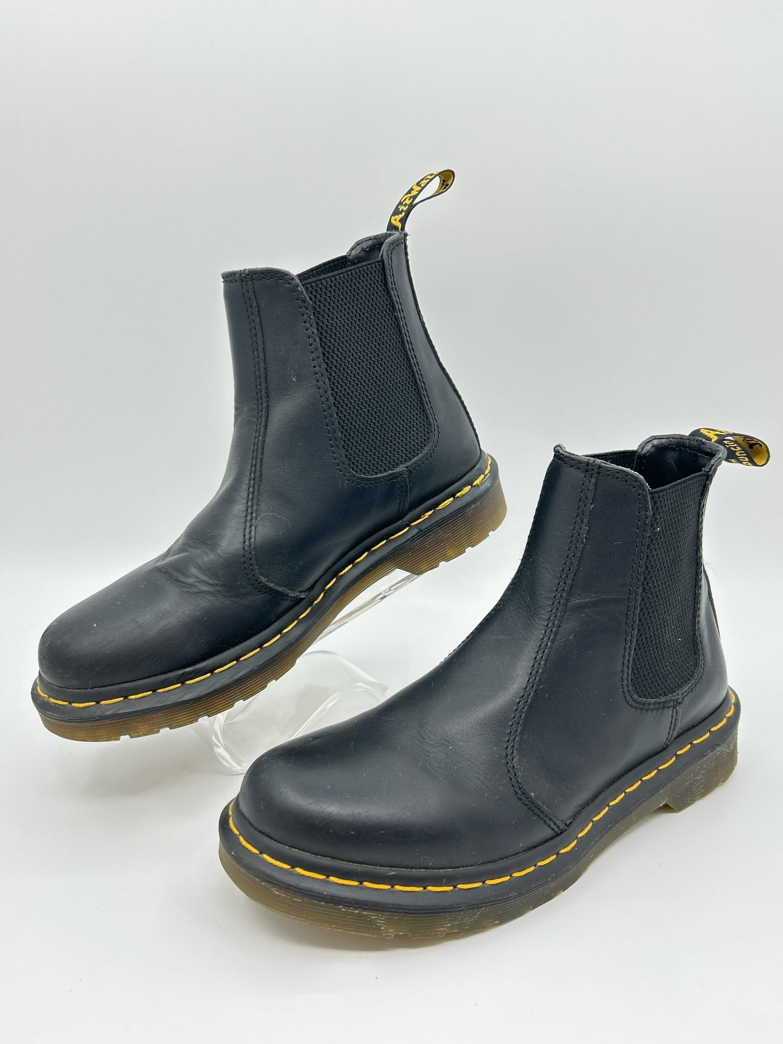 DR. MARTENS Size 8 Black Women Booties