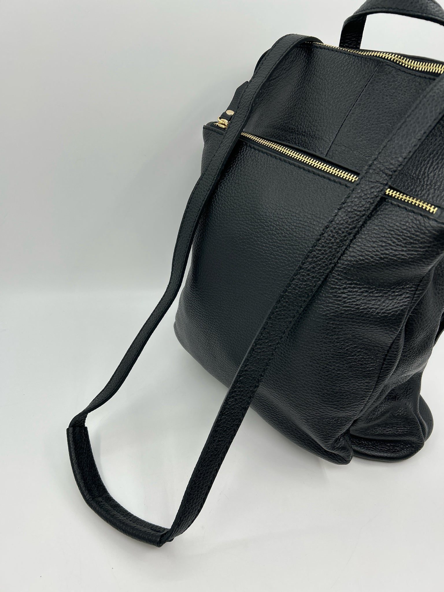 L.CREDI Black Women Backpack