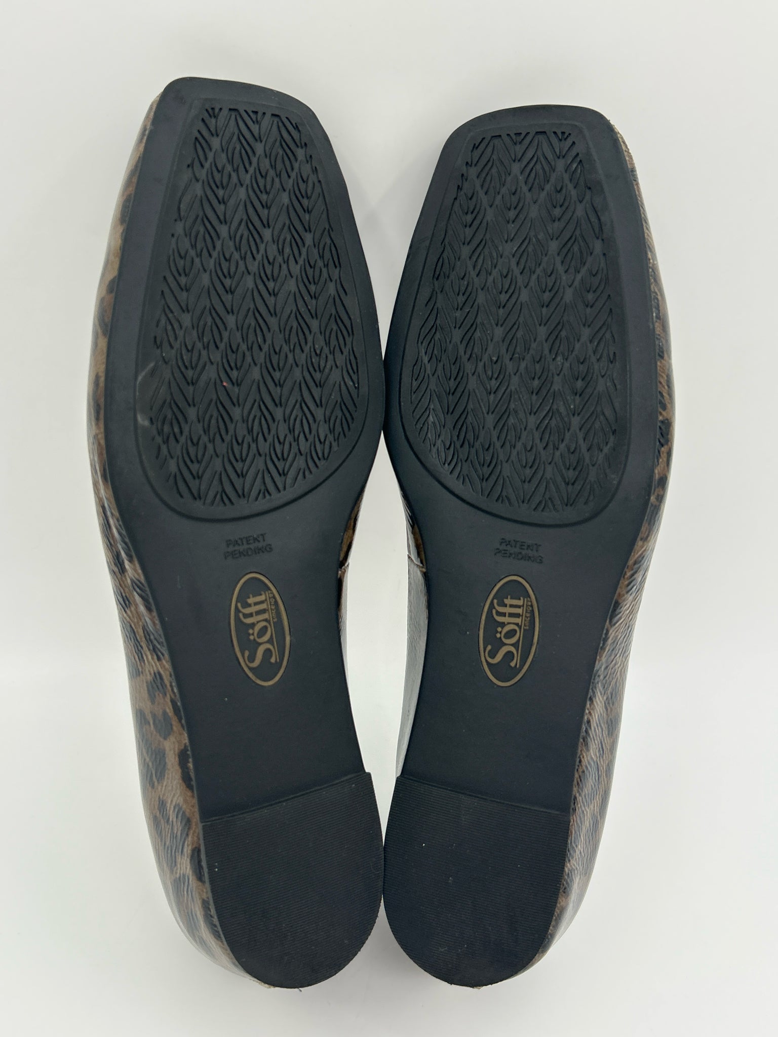 SOFFT Size 6.5M Animal Print Women Pumps