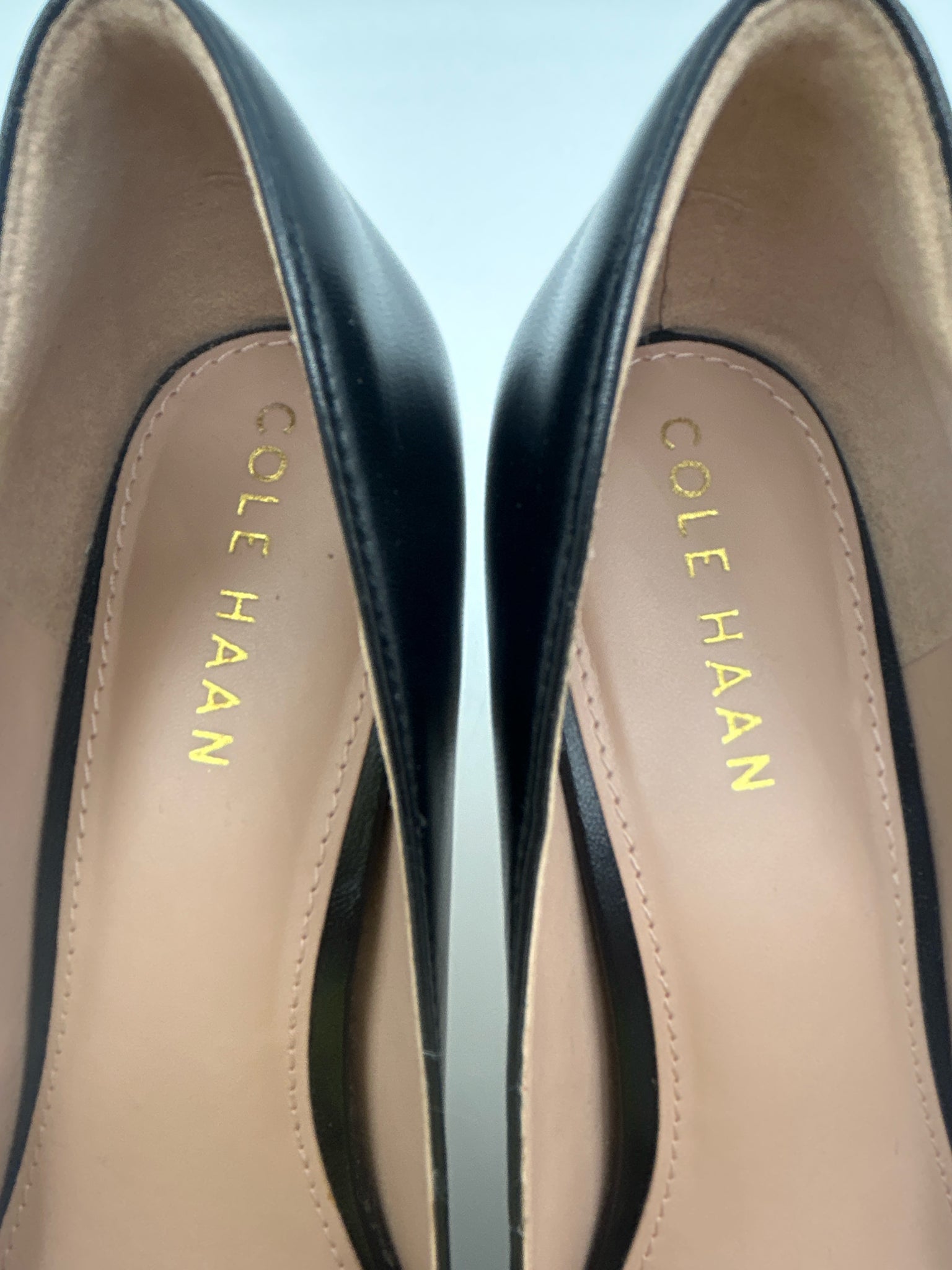 COLE HAAN Size 8B Black Women Pumps