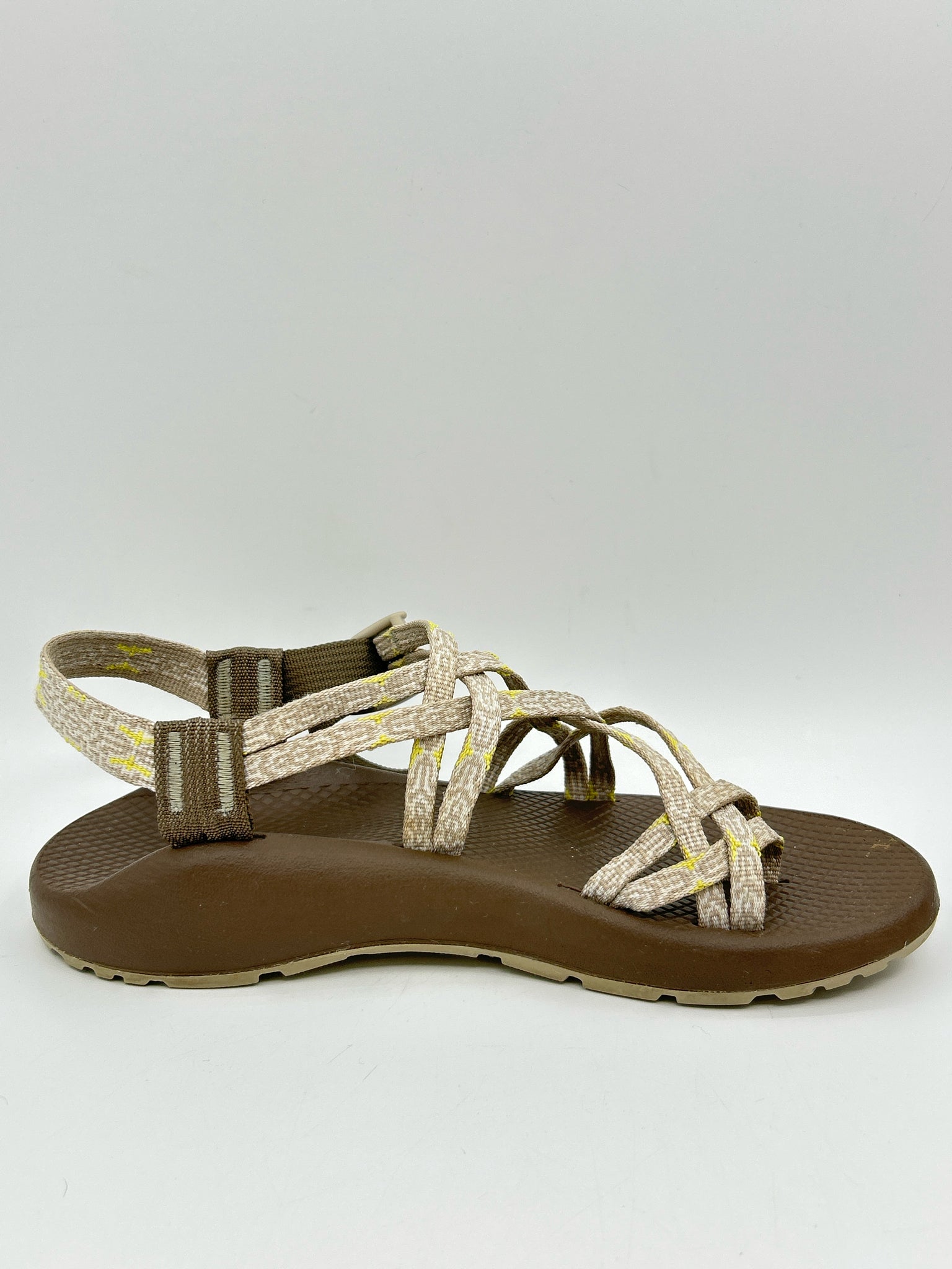 CHACO Size 9 Brown & Yellow Women Sandal