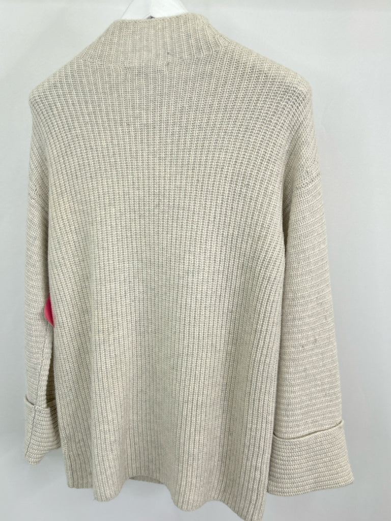 ATHLETA NWT Women Size XS off white Sweater