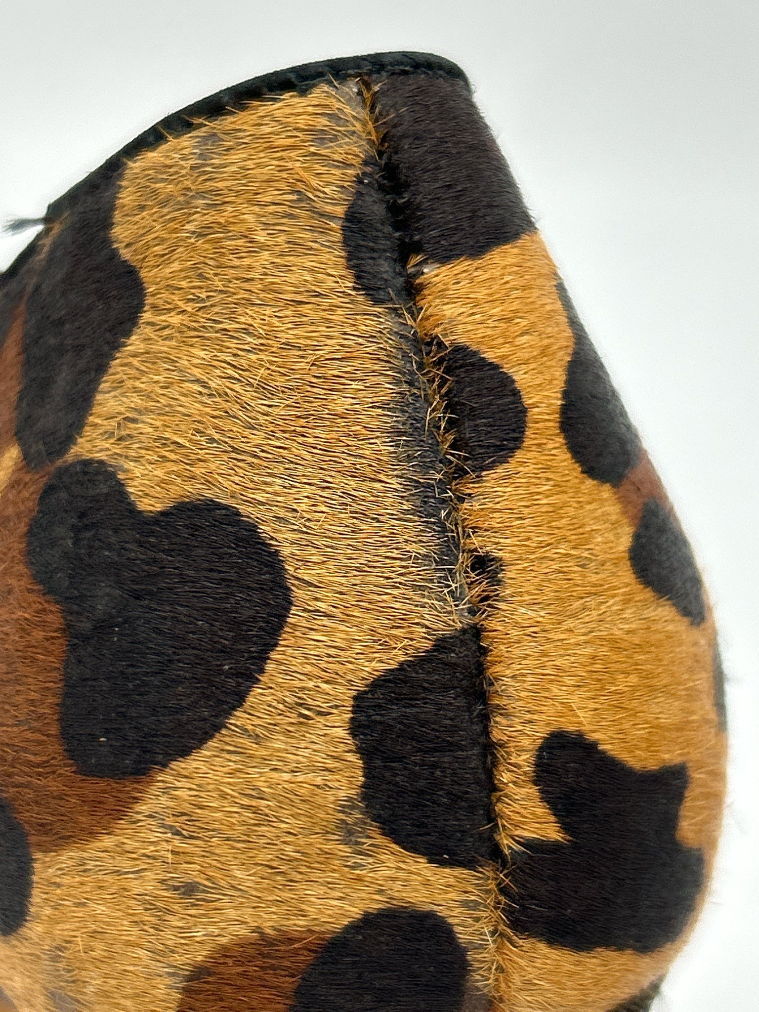 SCHUTZ Size 7.5B Animal Print Women Pumps