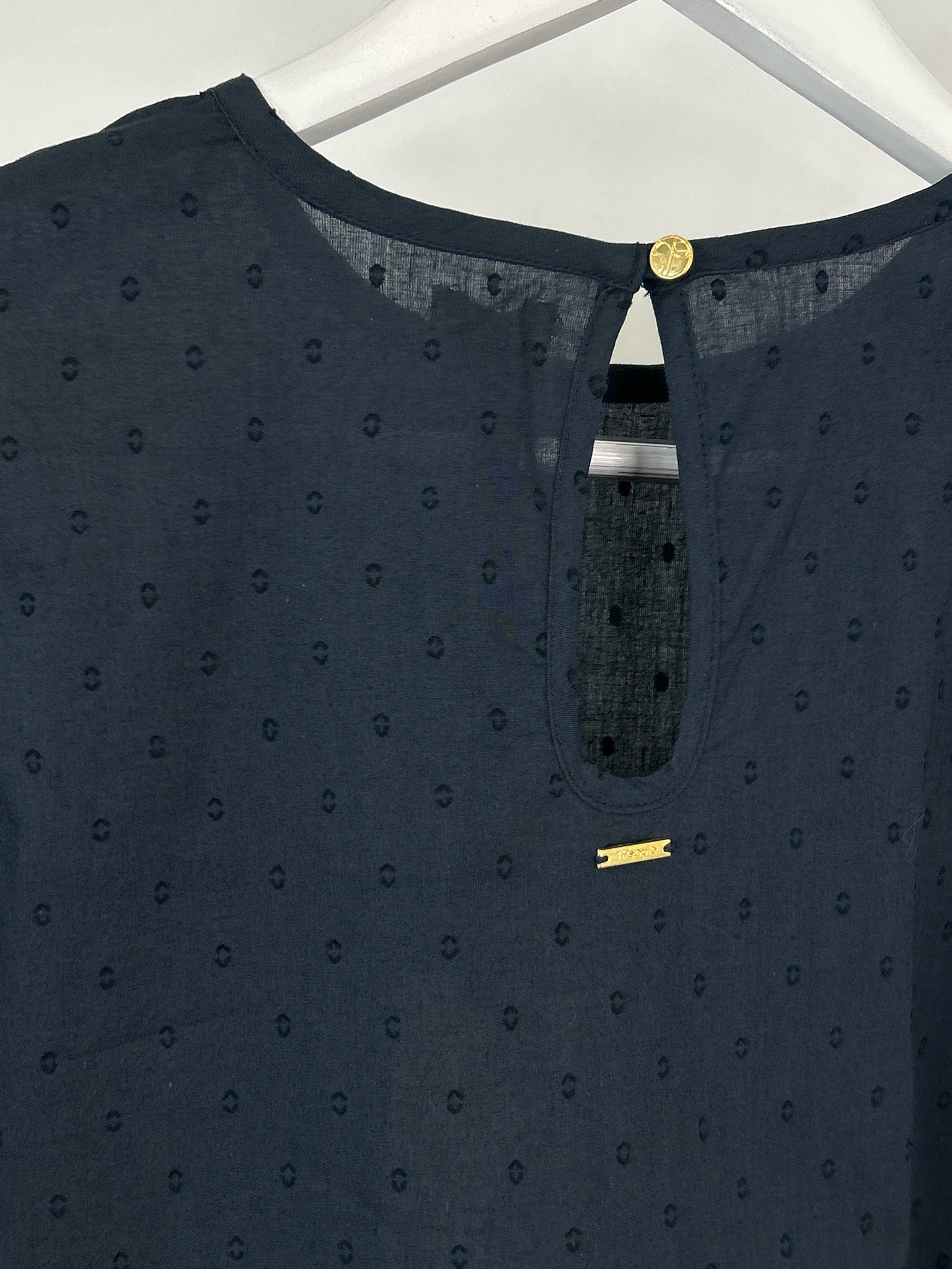 1 People Size M Navy Women Blouse