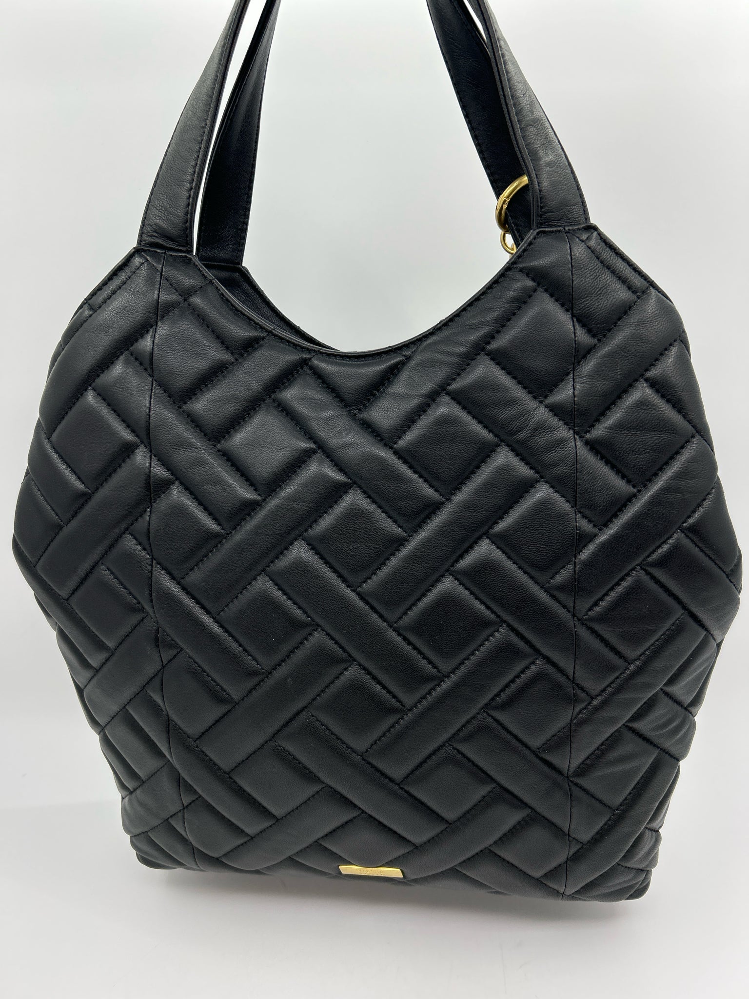 VINCE CAMUTO Black Women Purse