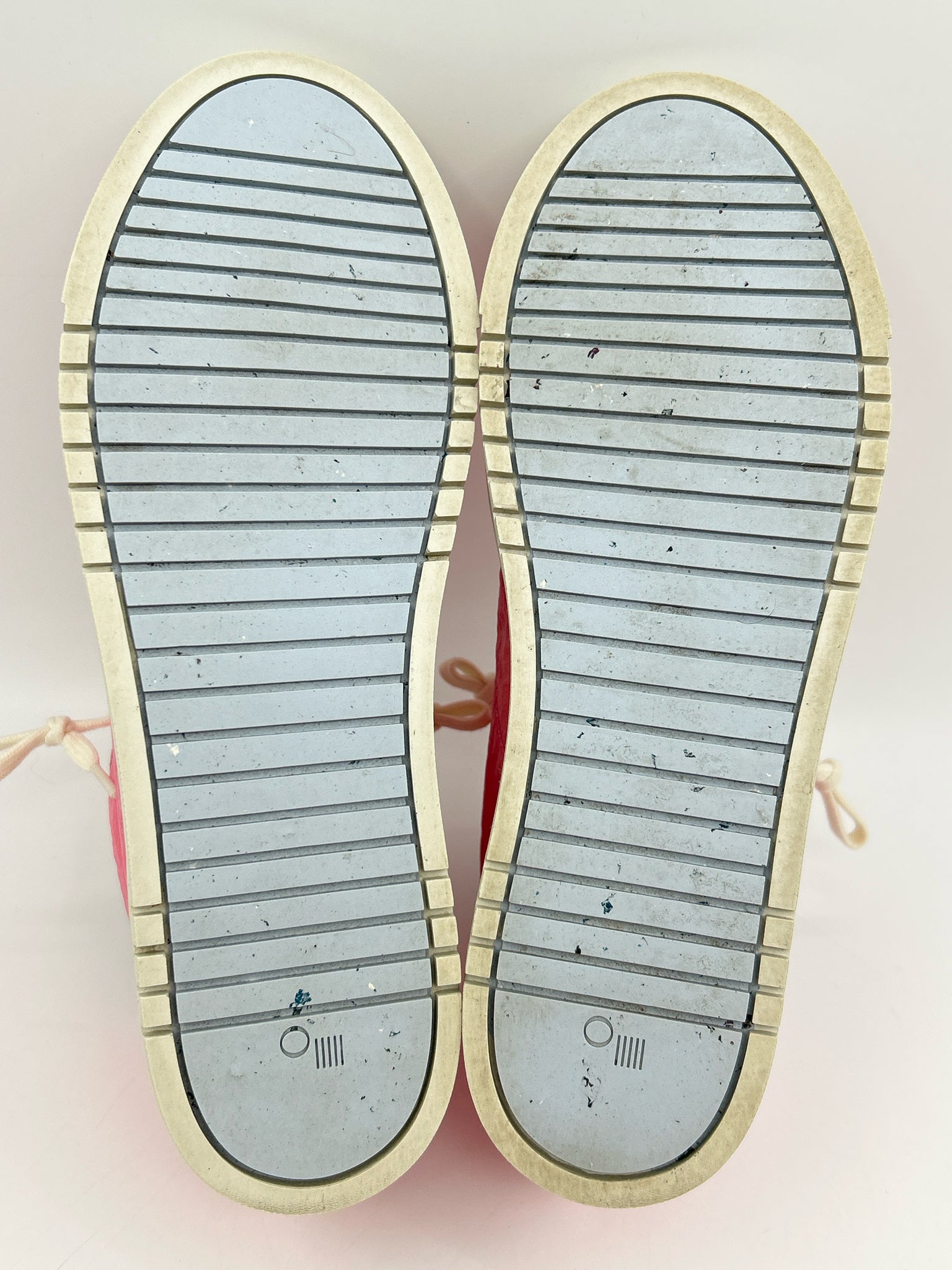 Oncept Size 8 Pink Women Sneakers