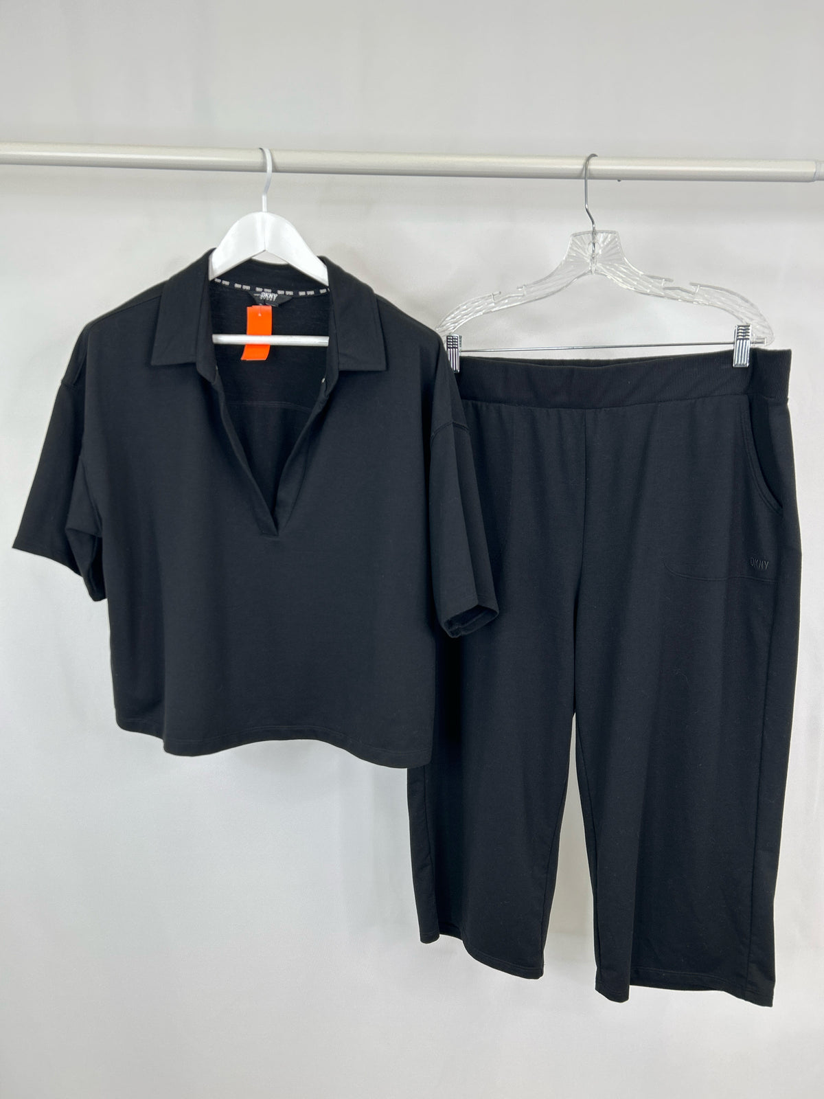 DKNY SPORT Size XL Black Women 2-Piece w/pants