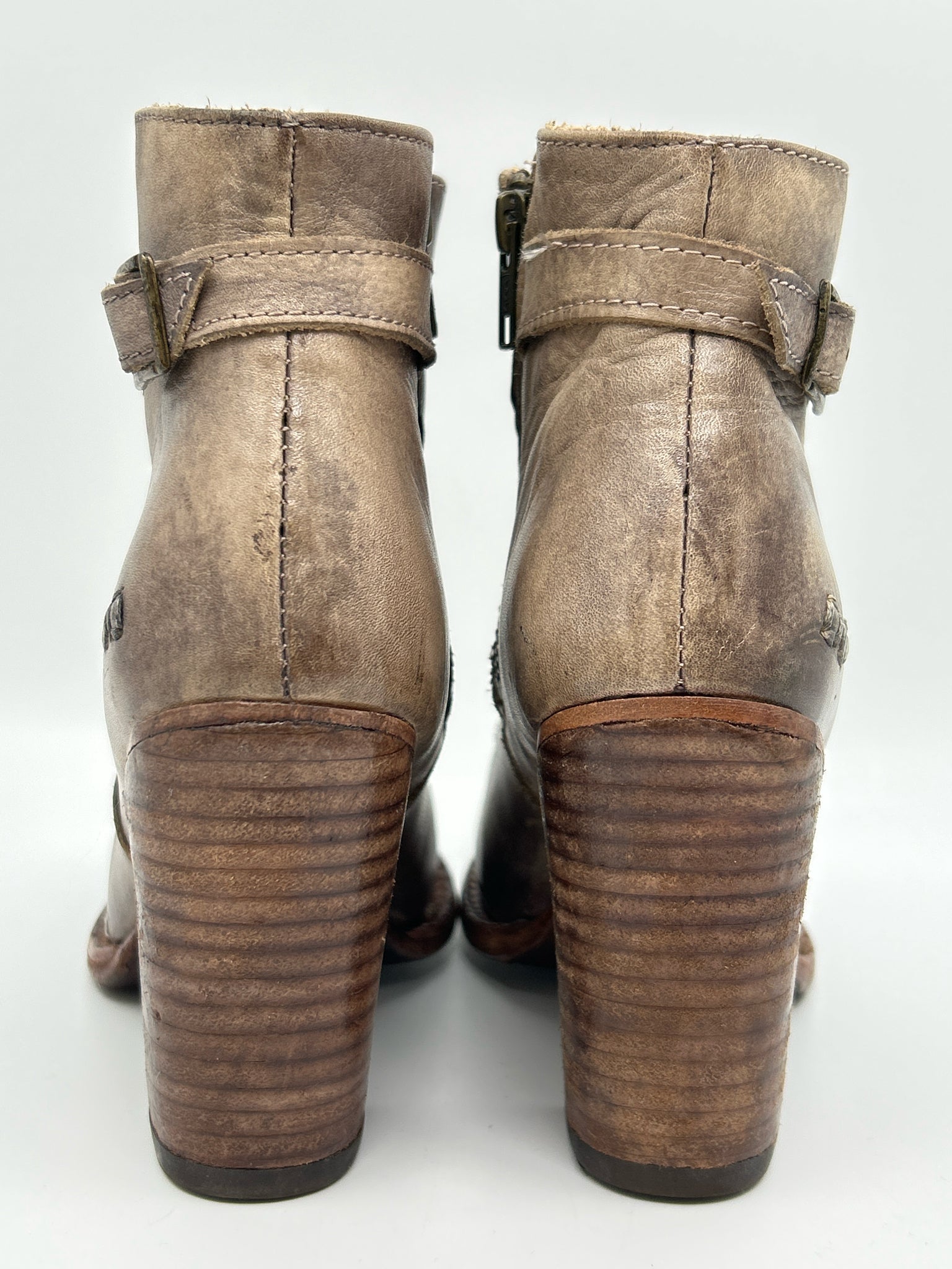 BED STU Size 6.5 Taupe Women Booties