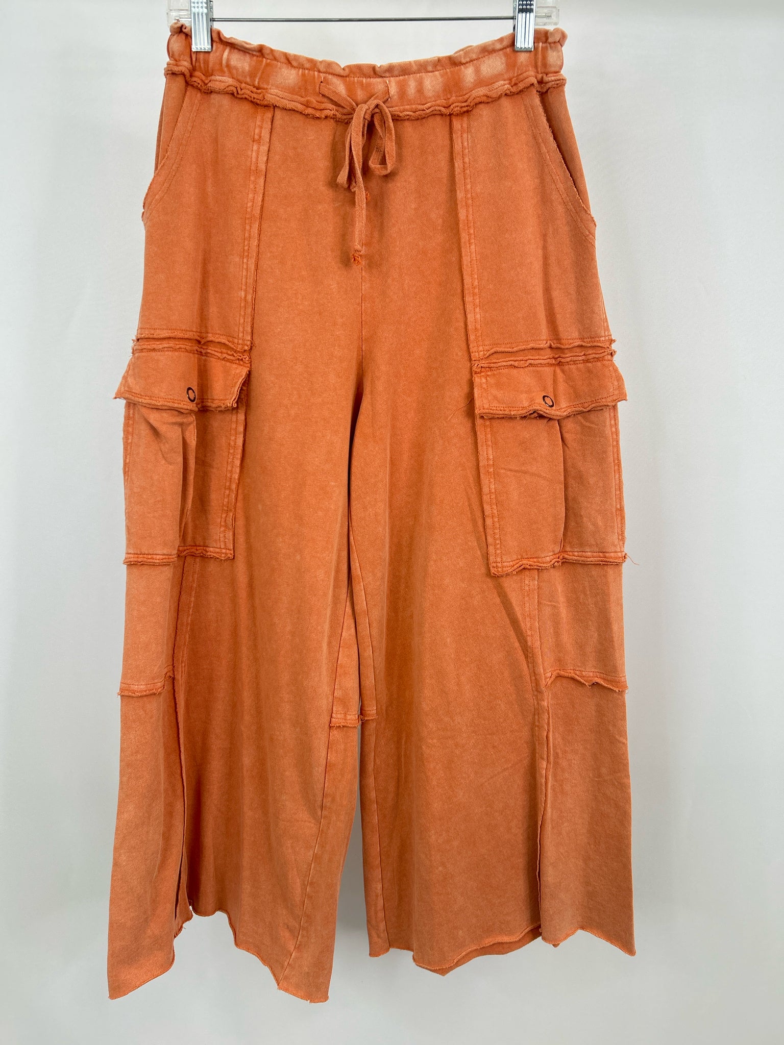 EASEL Size S Orange Women Pants