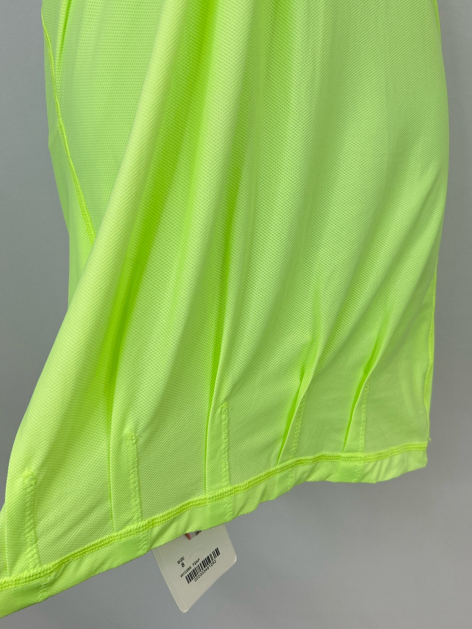 LULULEMON Size 8 NEON LIME Women Workout Top