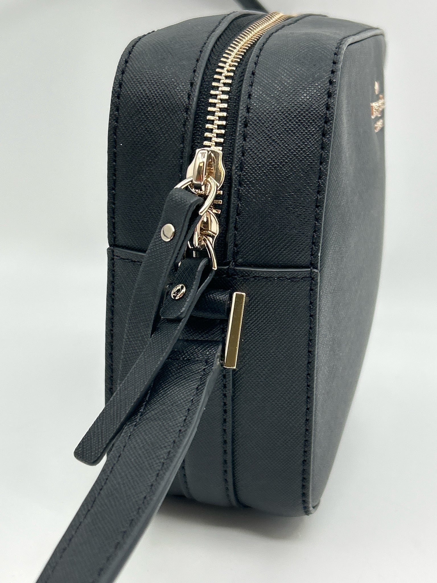 KATE SPADE Black Women Purse