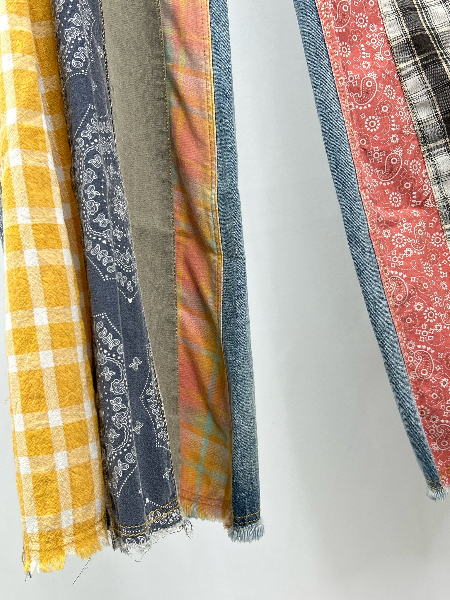 EASEL Size L Multi-Color Women jeans