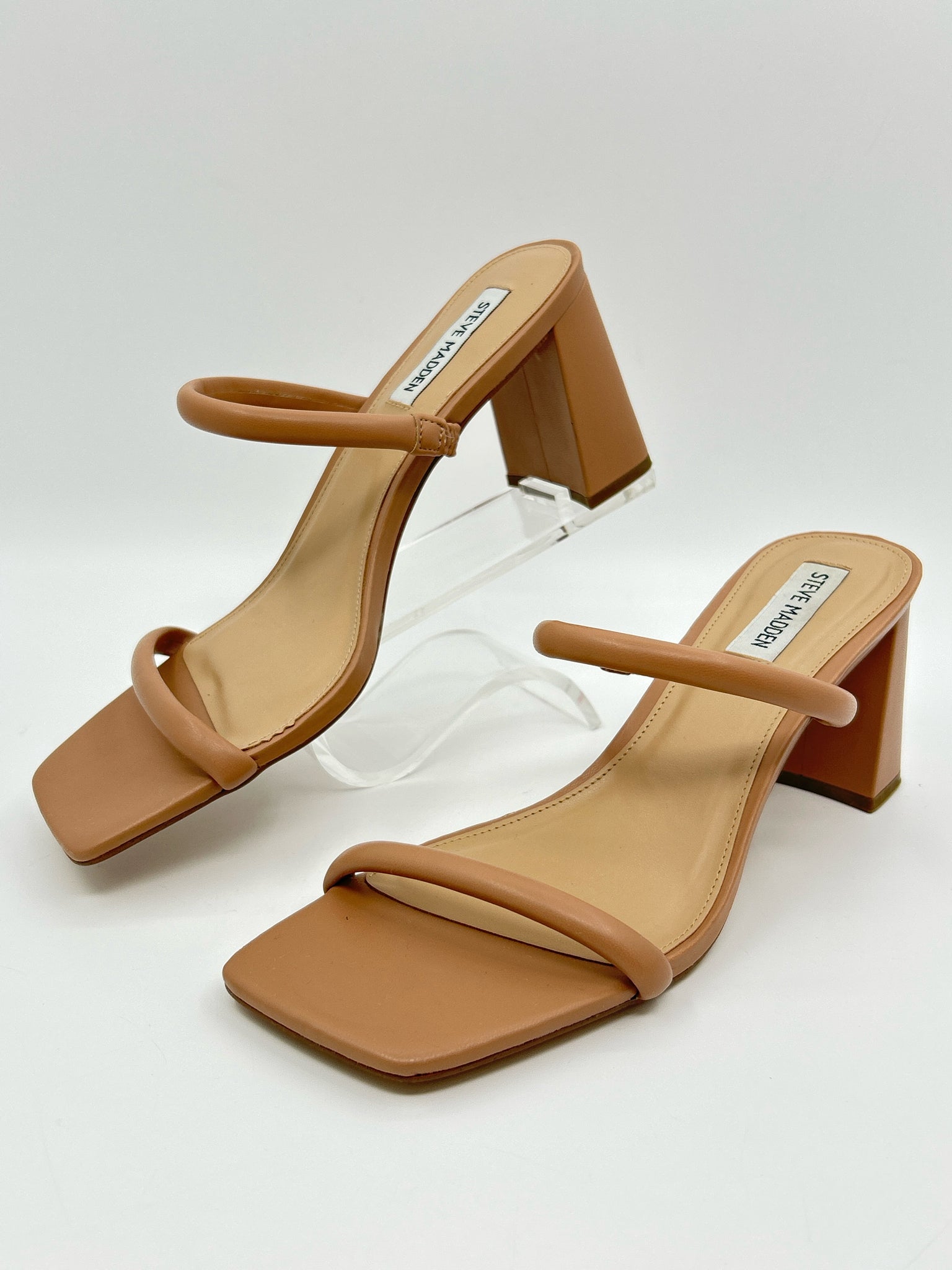 STEVE MADDEN Size 9 Beige Women Pumps