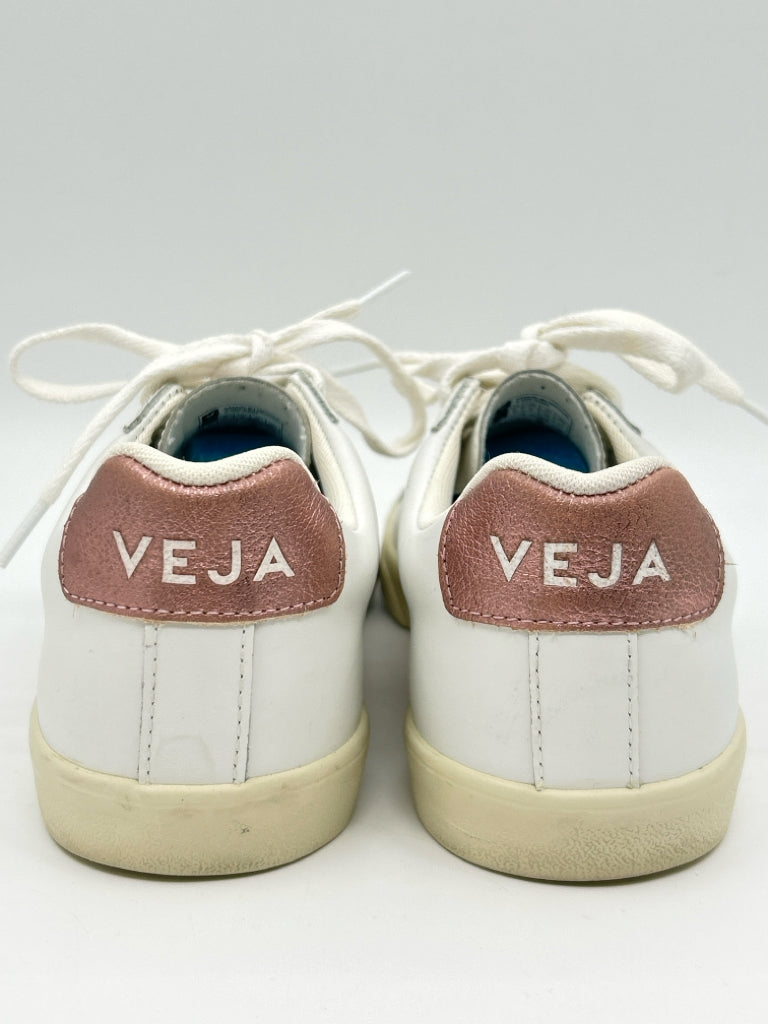 VEJA Women Size 8 White and PINK Sneakers