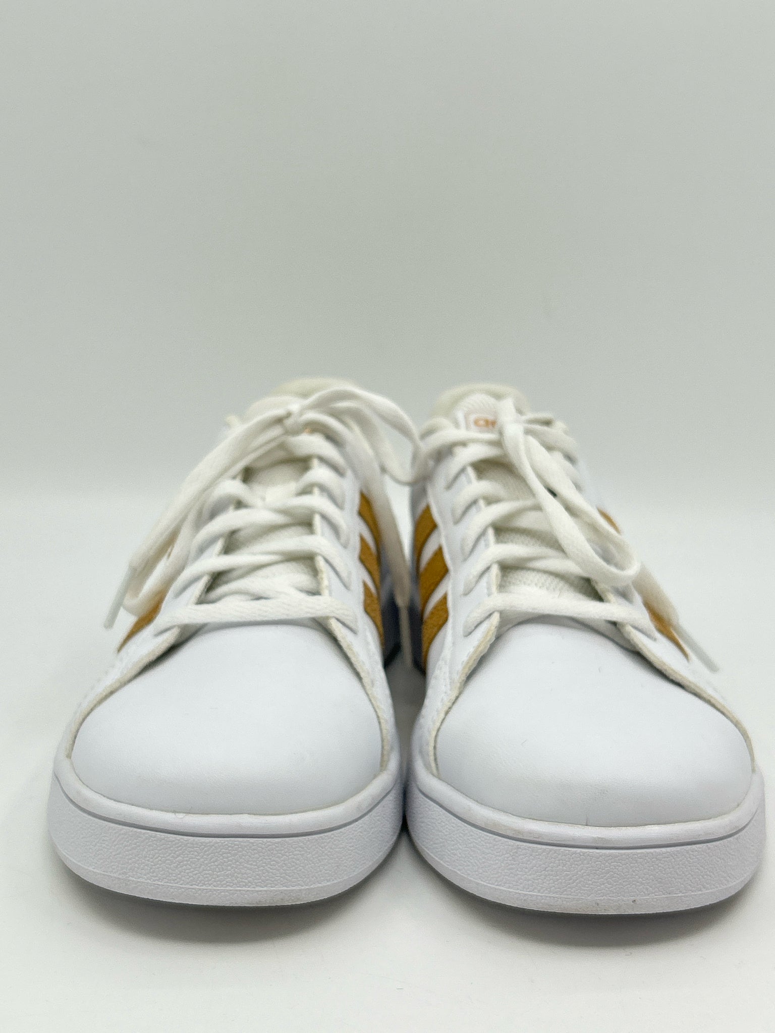 ADIDAS Size 7 WHITE AND GOLD Women Sneakers