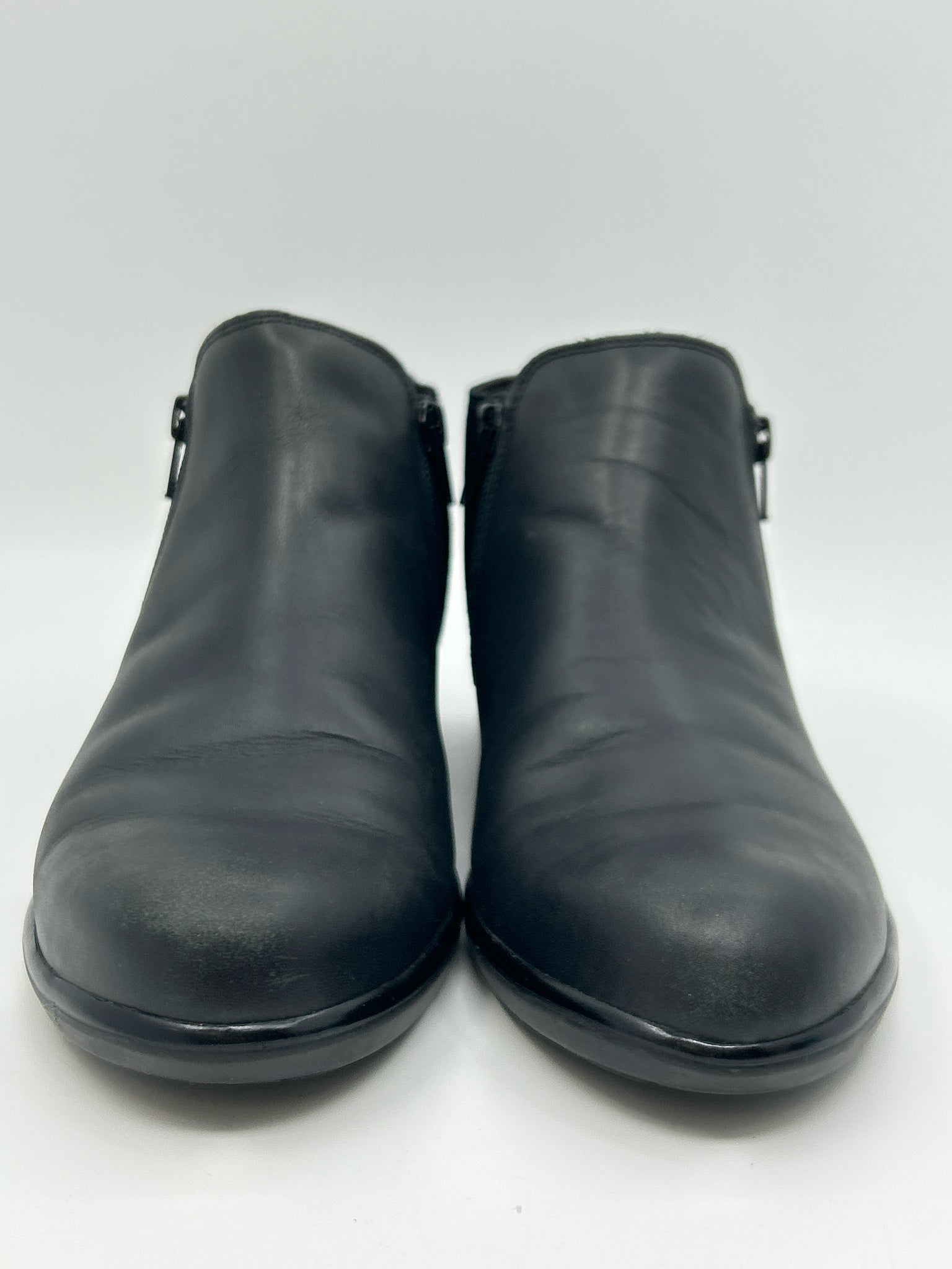 NAOT Size 8/8.5 Black Women Booties