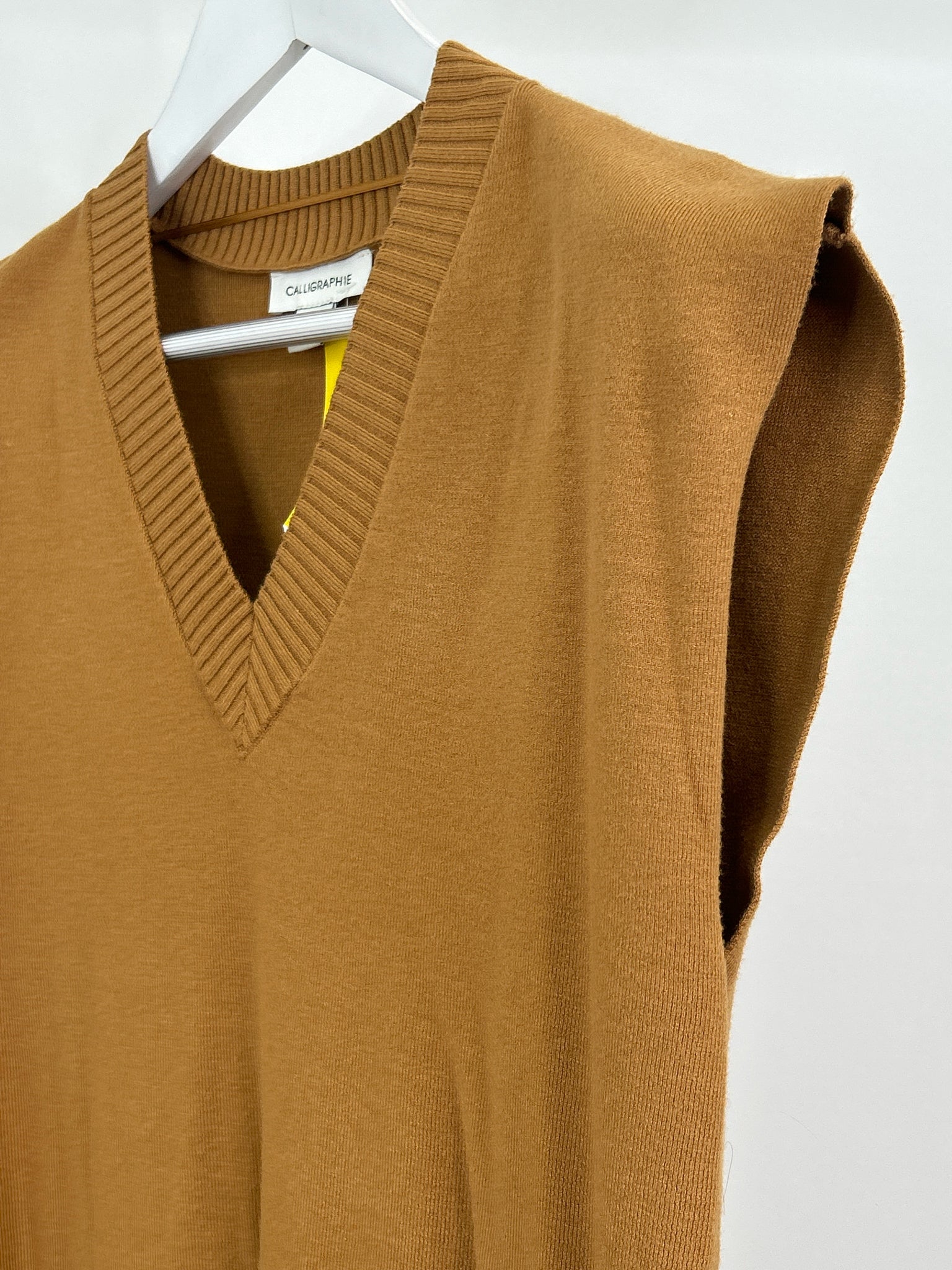 CALLIGRAPHIE Size S Camel Women 2-Piece w/pants