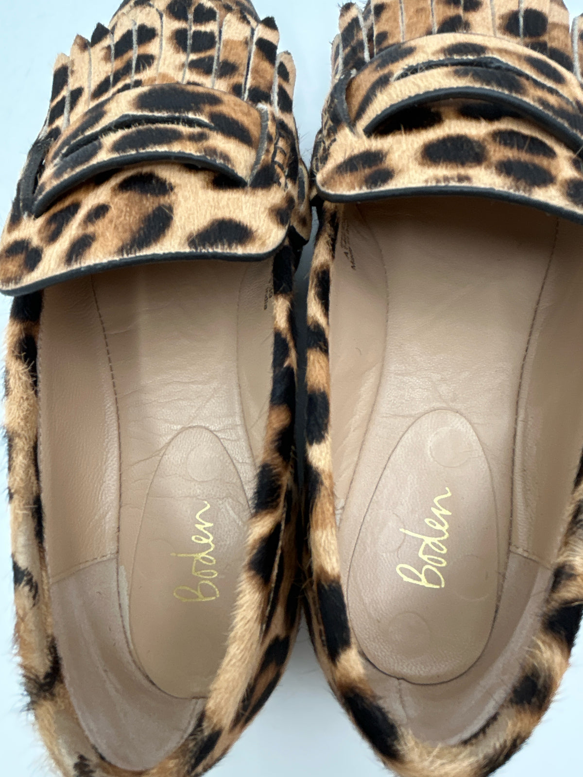 BODEN Size 38 Brown Print Women Loafer