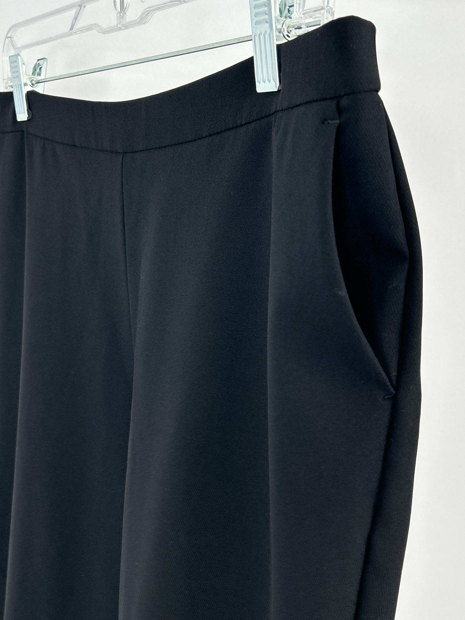 LAFAYETTE 148 Size L Black Women Pants NWT