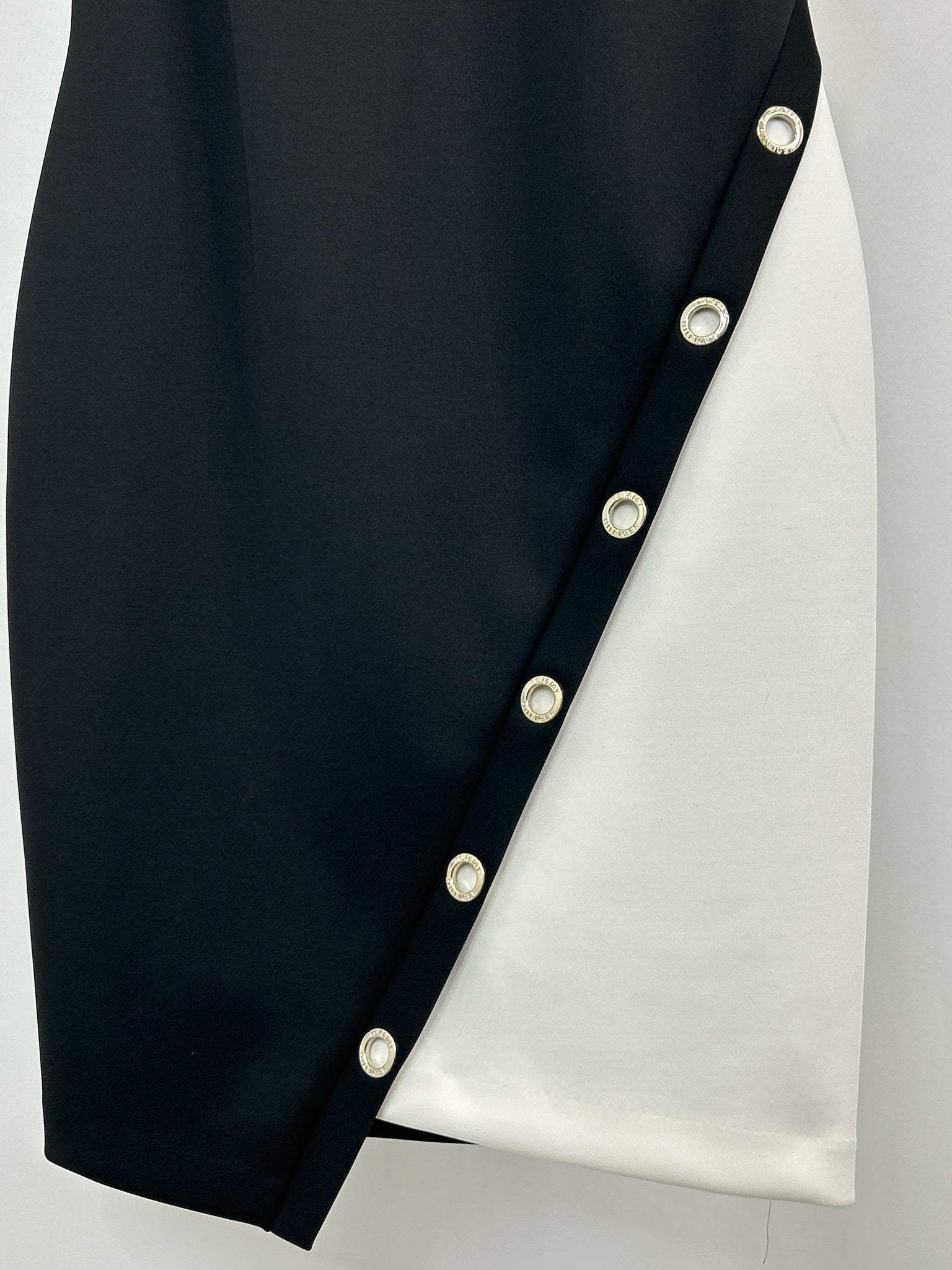 TOMMY HILFIGER Size 12 Black & White Women Dress