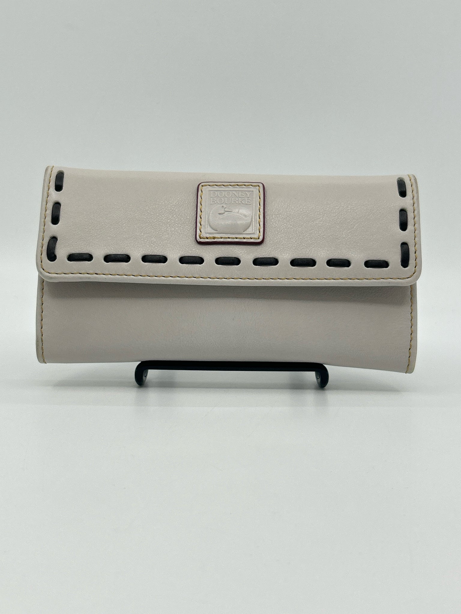 DOONEY & BOURKE Pale Grey Women Wallet