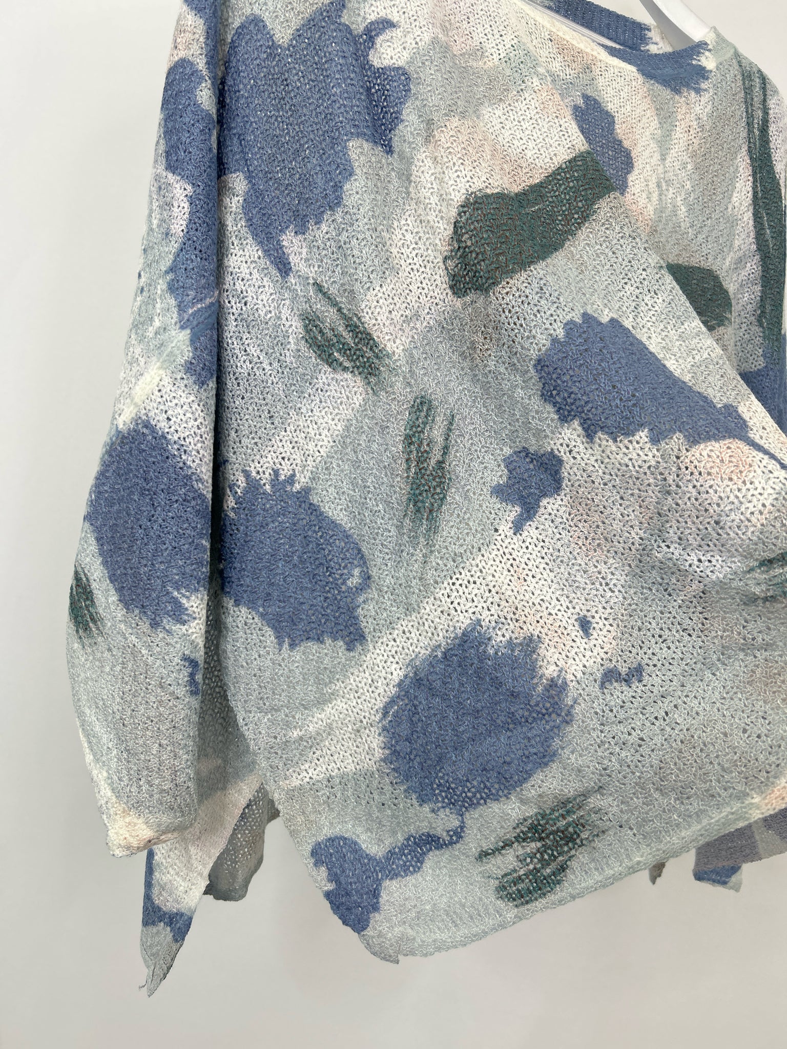 POL Size S Blue Print Women Sweater