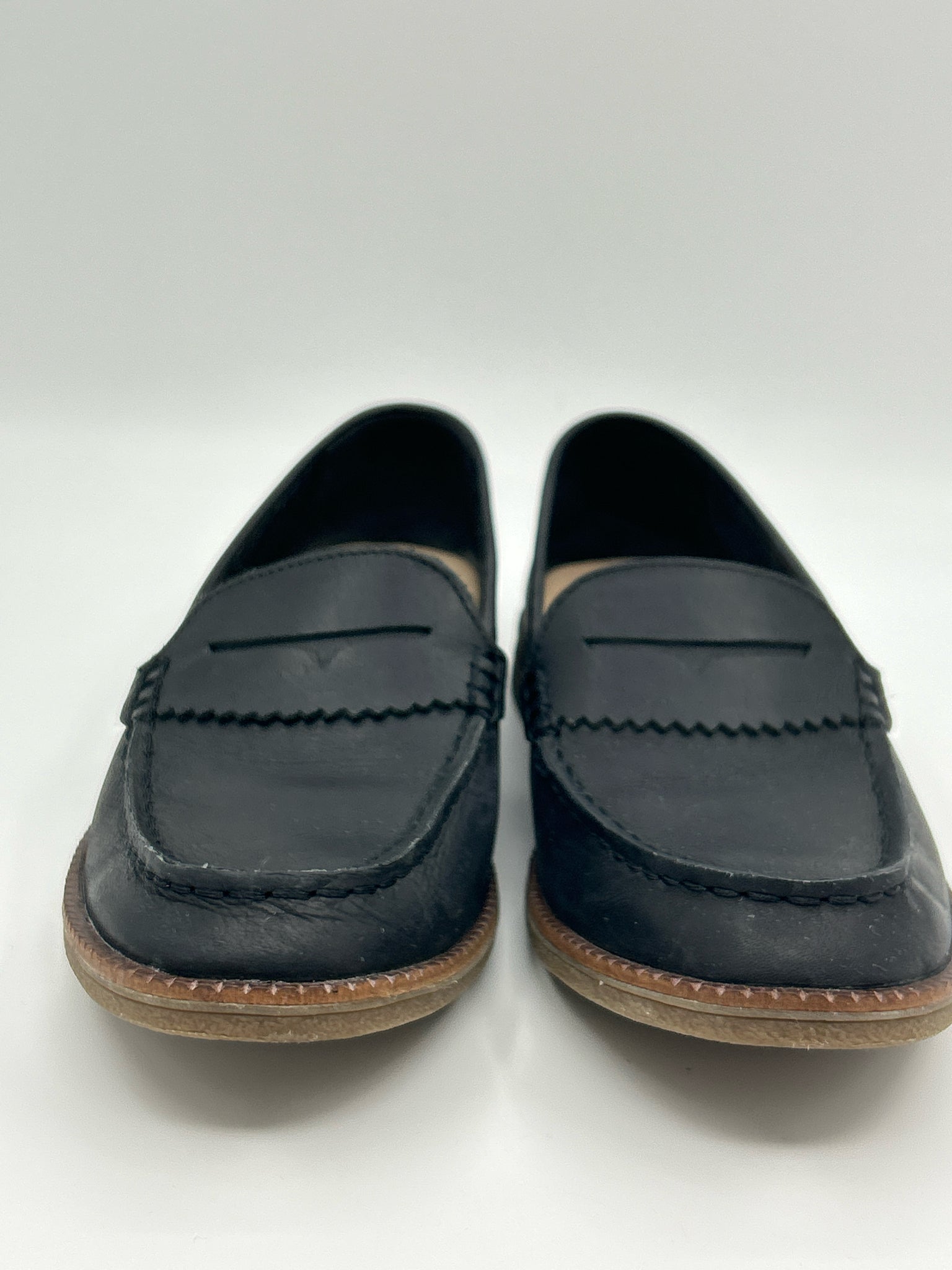 SPERRY Size 6.5 Black Women Loafer