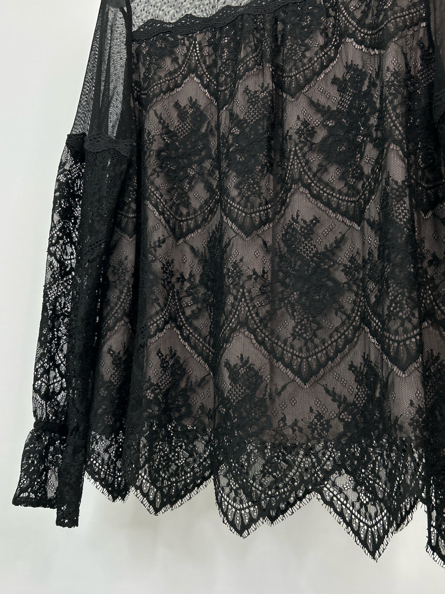 SUNDANCE Size L Black Women Top