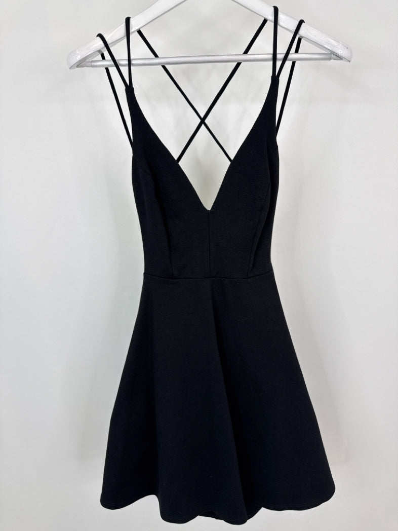 LULU'S Size M Black Women Dress