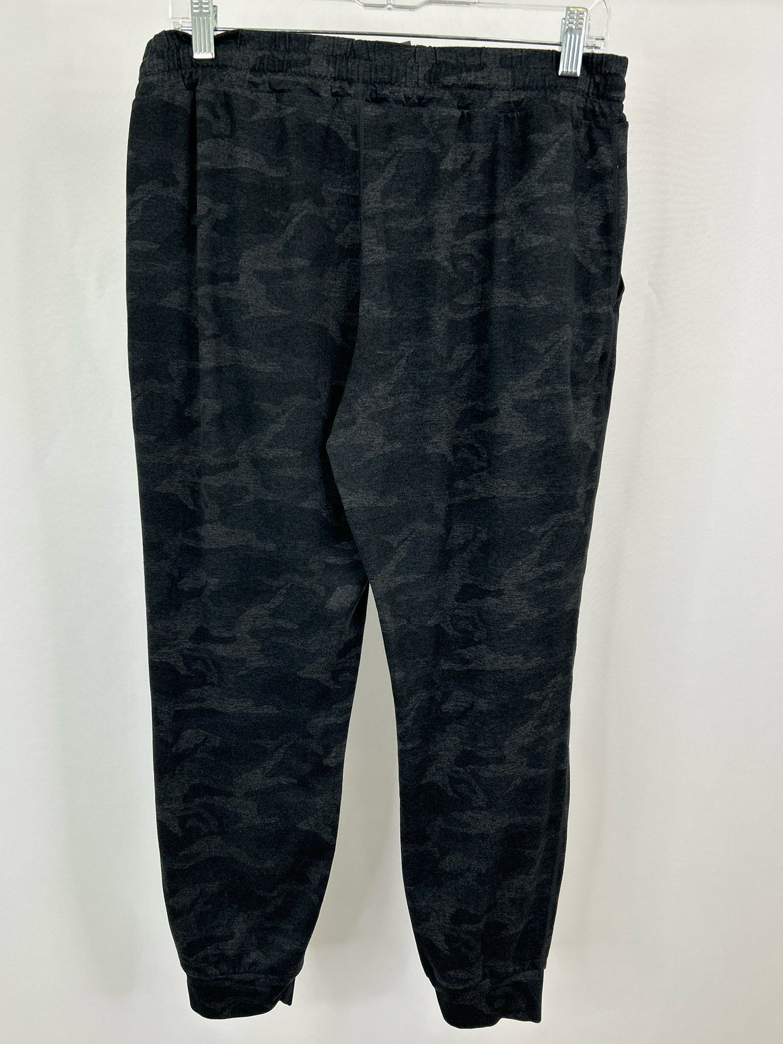 VUROI Size M Grey Camo Women Pants