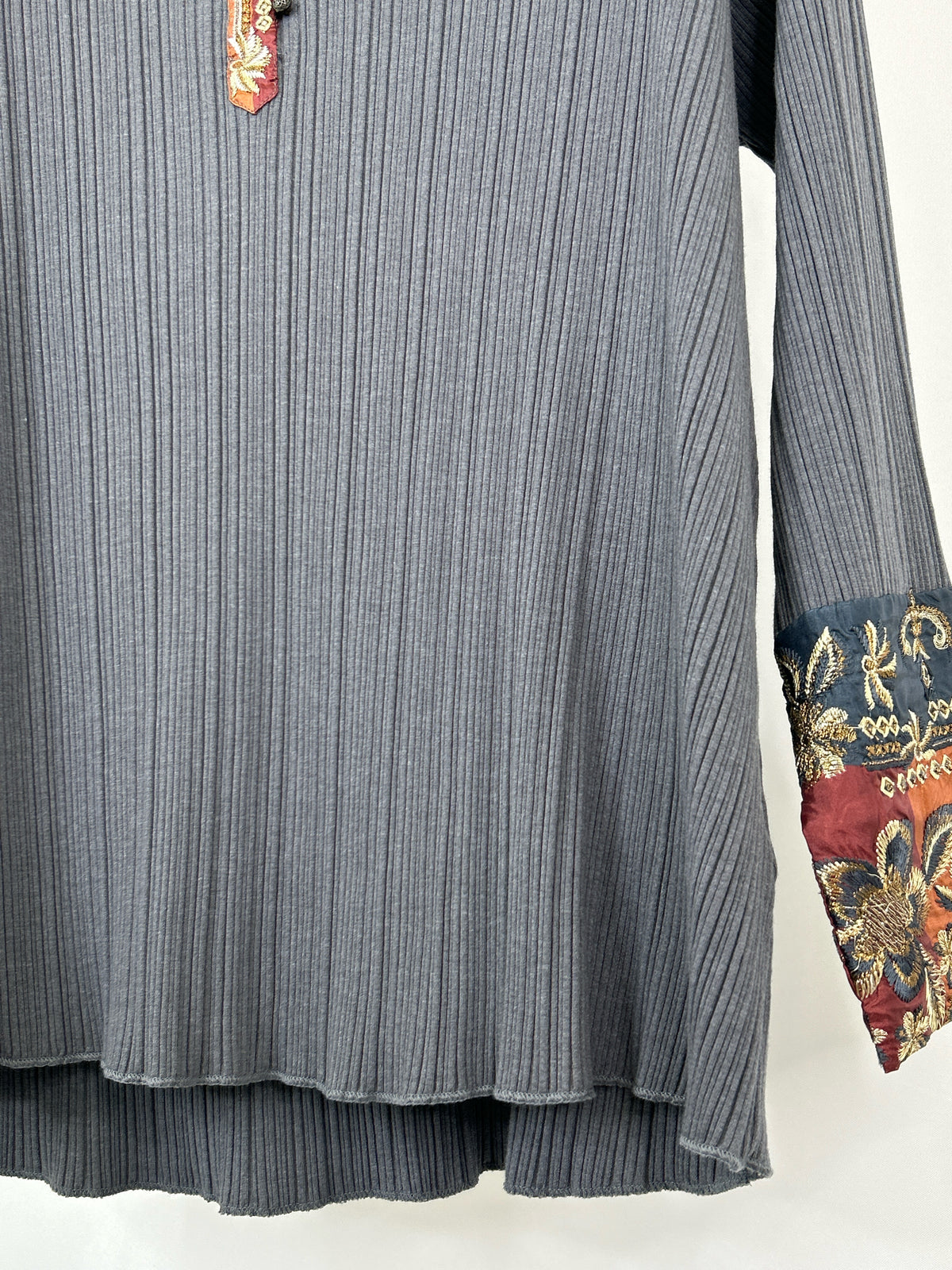 SOFT SURROUNDINGS Size XL Grey Women Top