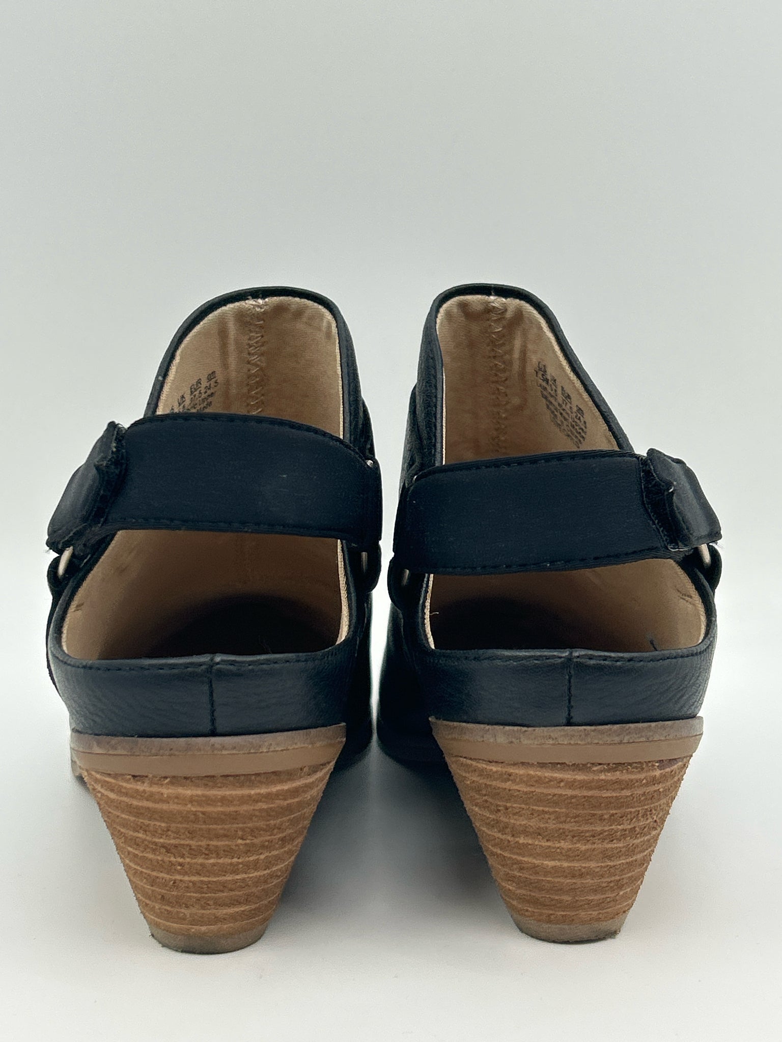 DR. SCHOLL'S Size 7.5M Black Women Shoes