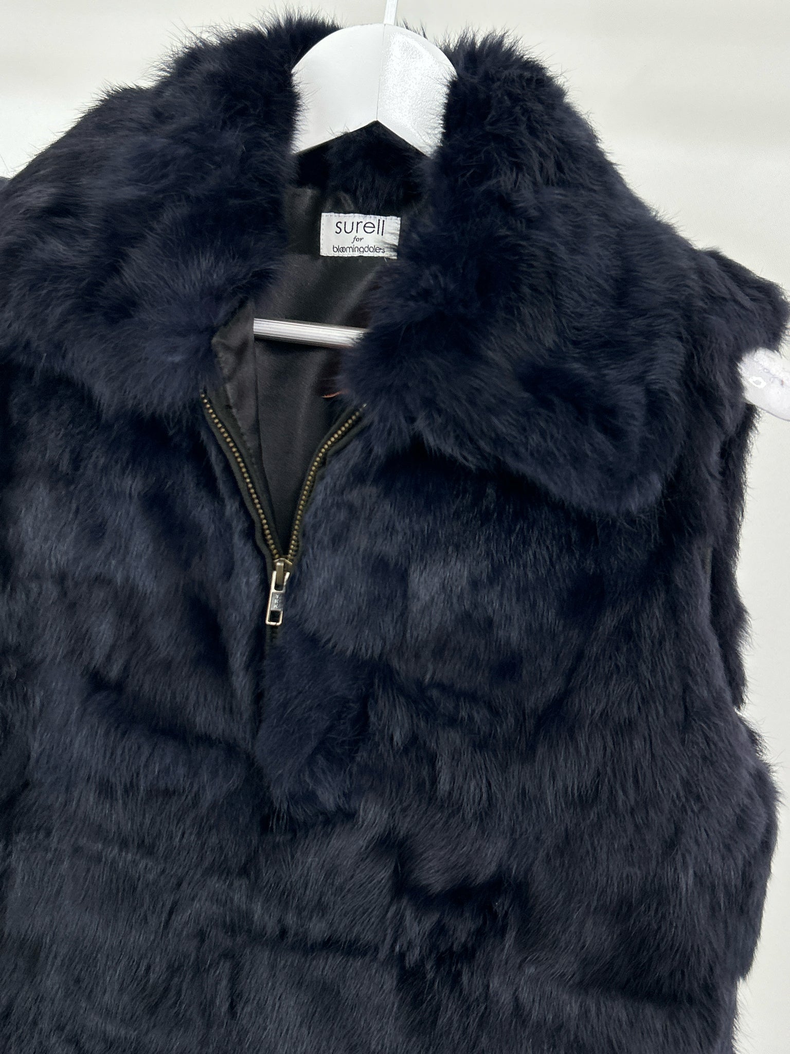 SURELL FOR BLOOMINGDALE'S Size S/M Navy Women Vest