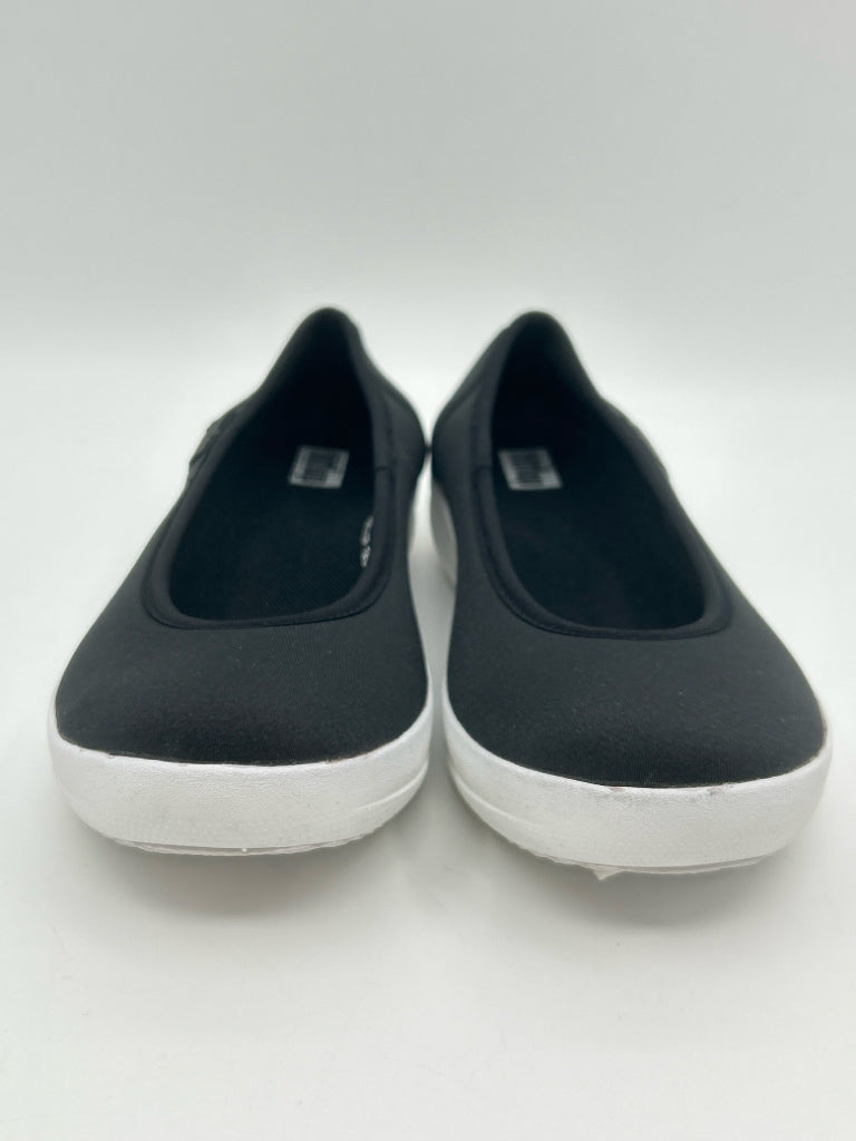 FITFLOP Size 7 Black Sneakers