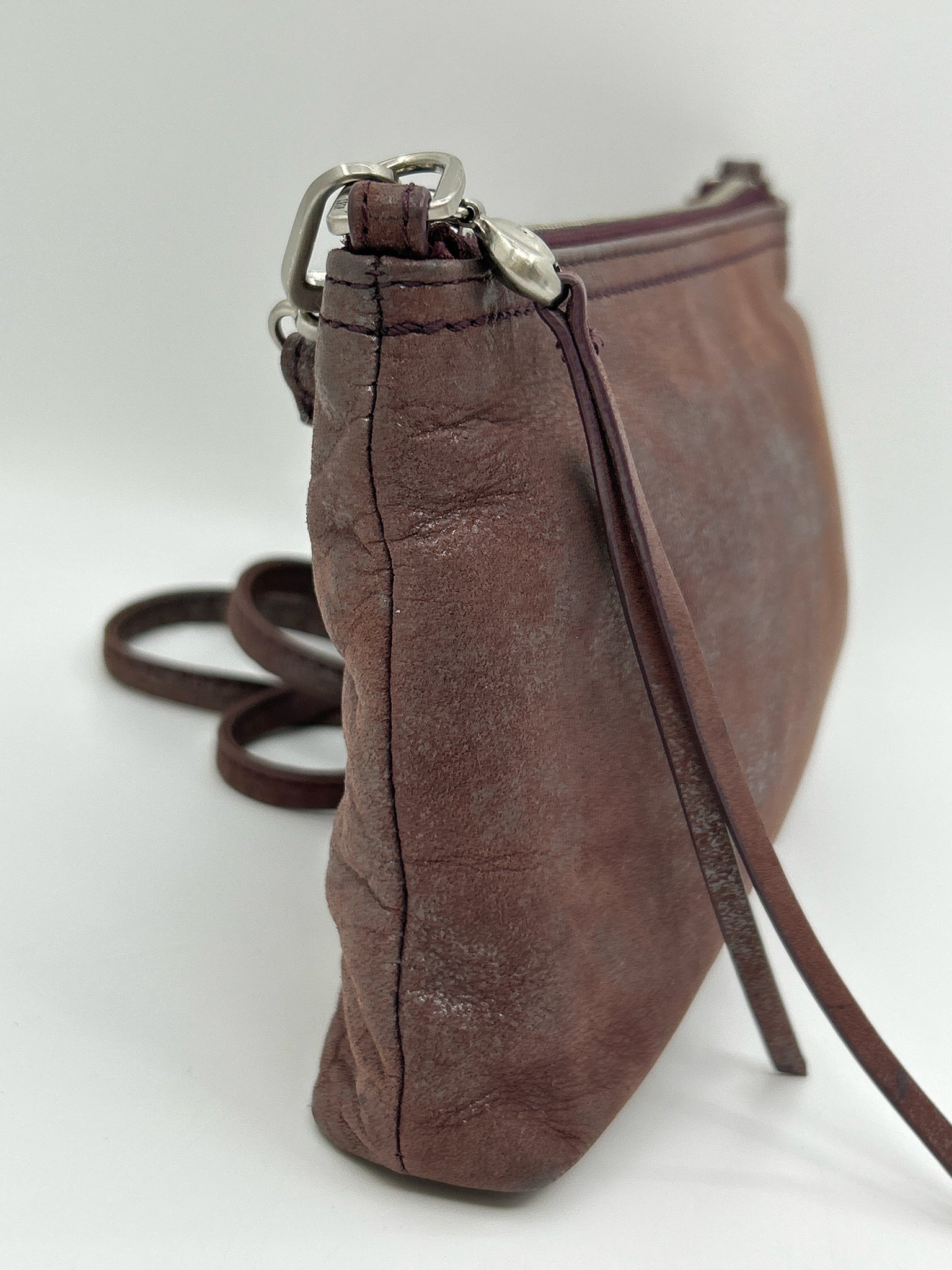 HOBO WINE Women Purse