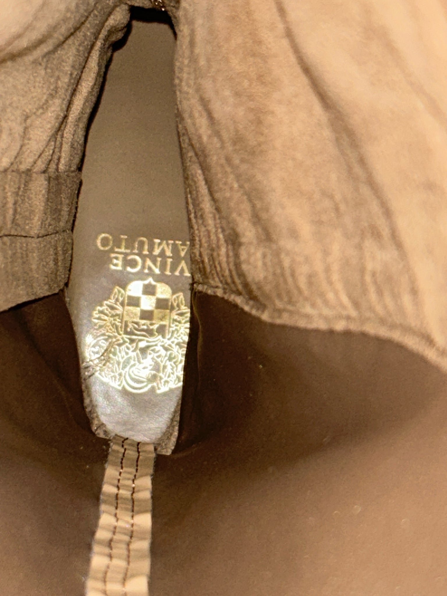 VINCE CAMUTO Size 6.5M Taupe Women Boots