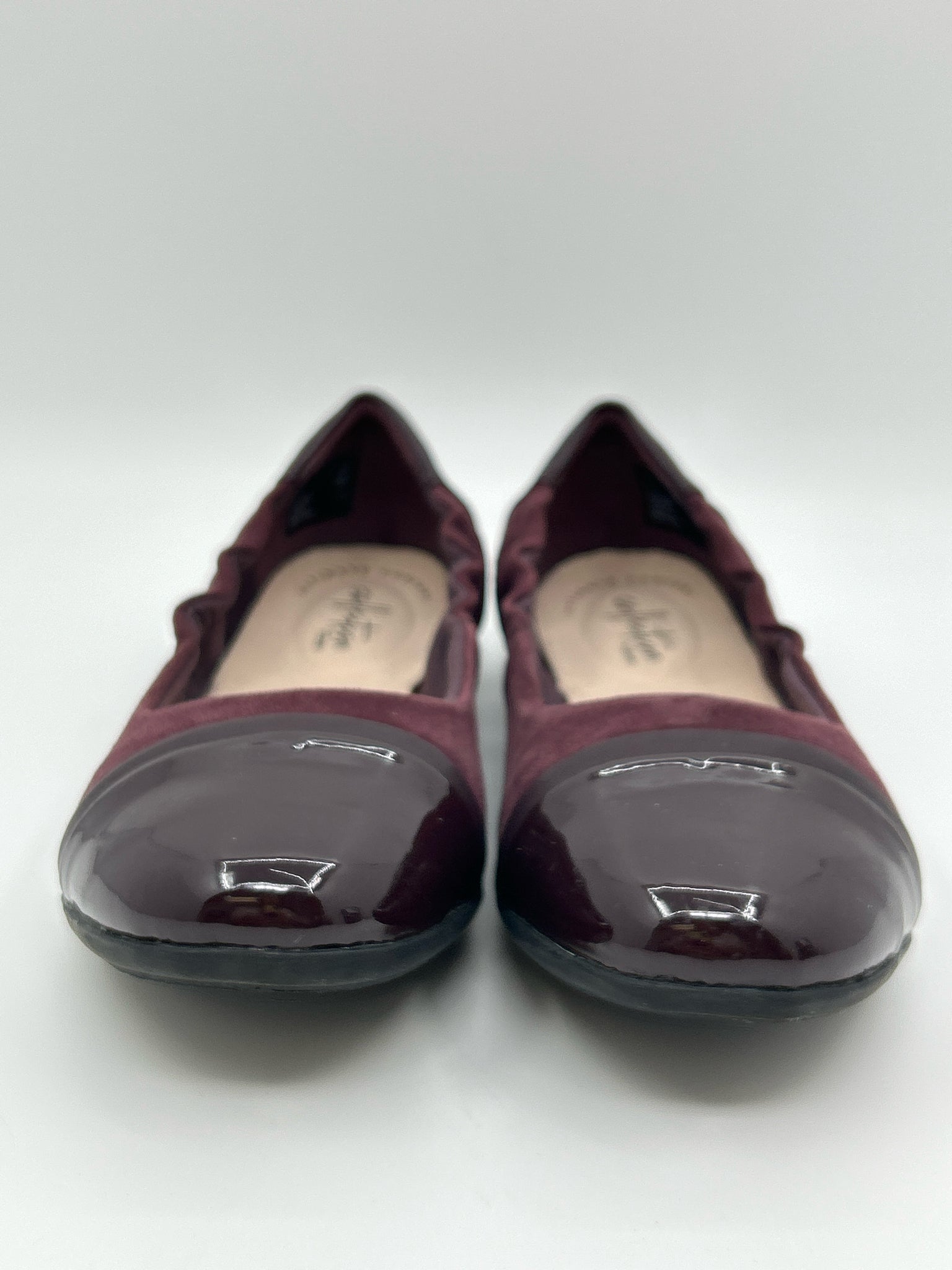 CLARKS Size 7W Merlot Women's Flats