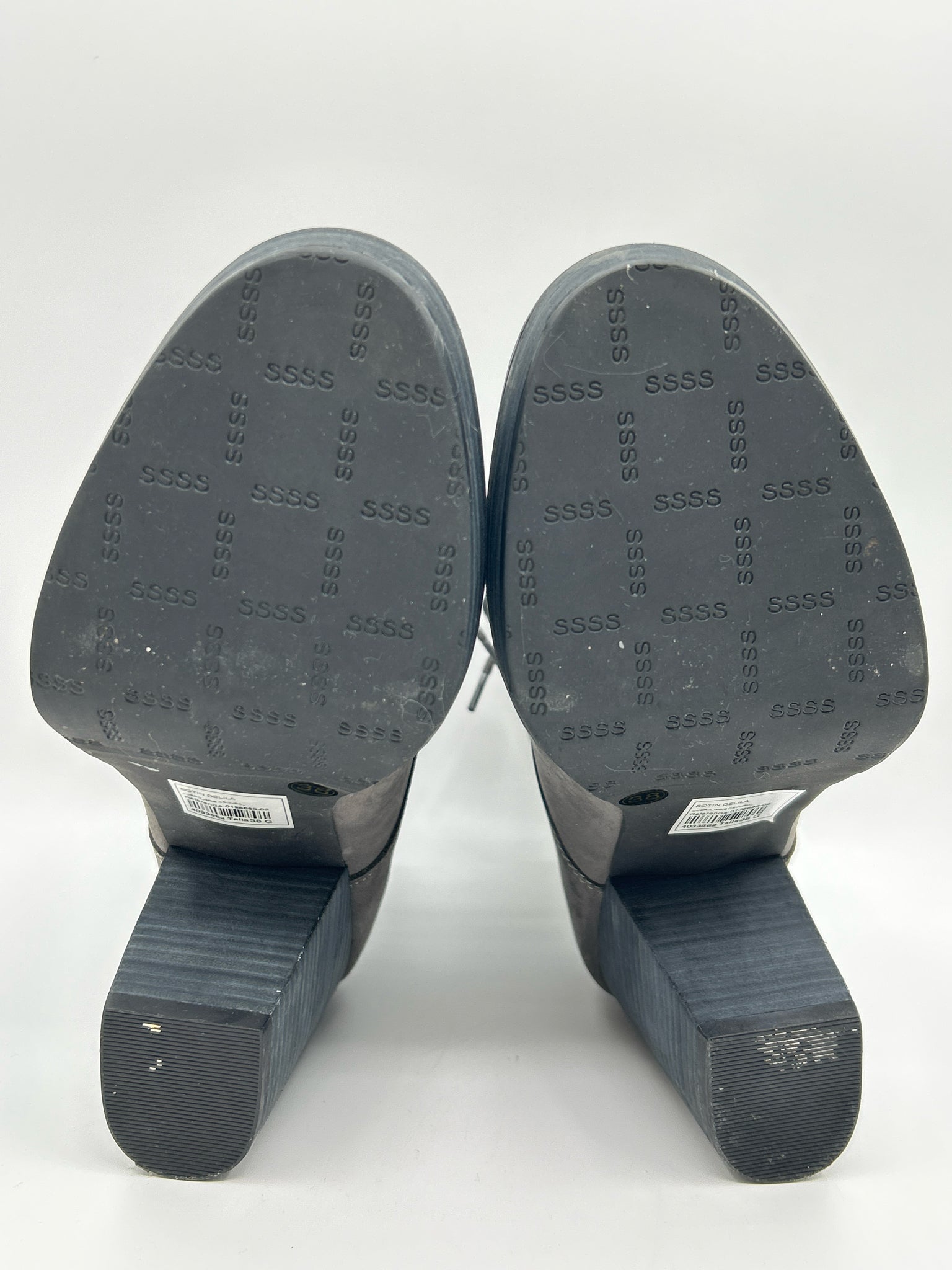 SANTORINI  Size 8 Grey Women Booties
