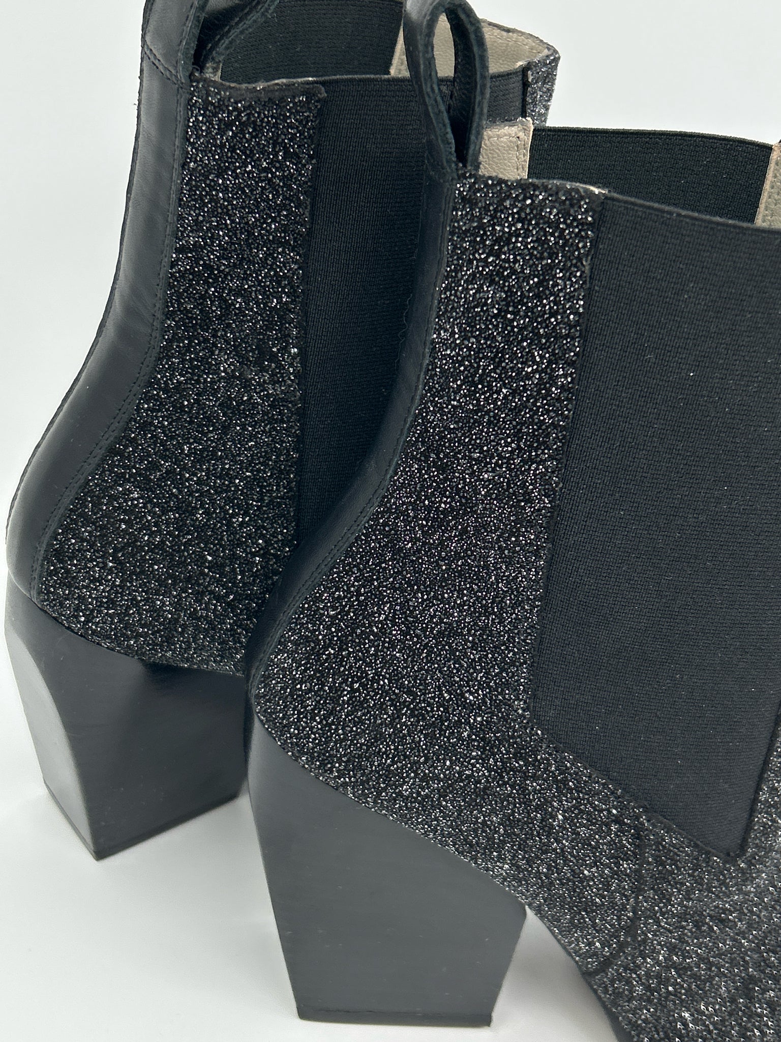 ALLSAINTS Size 40 Black Women Boots