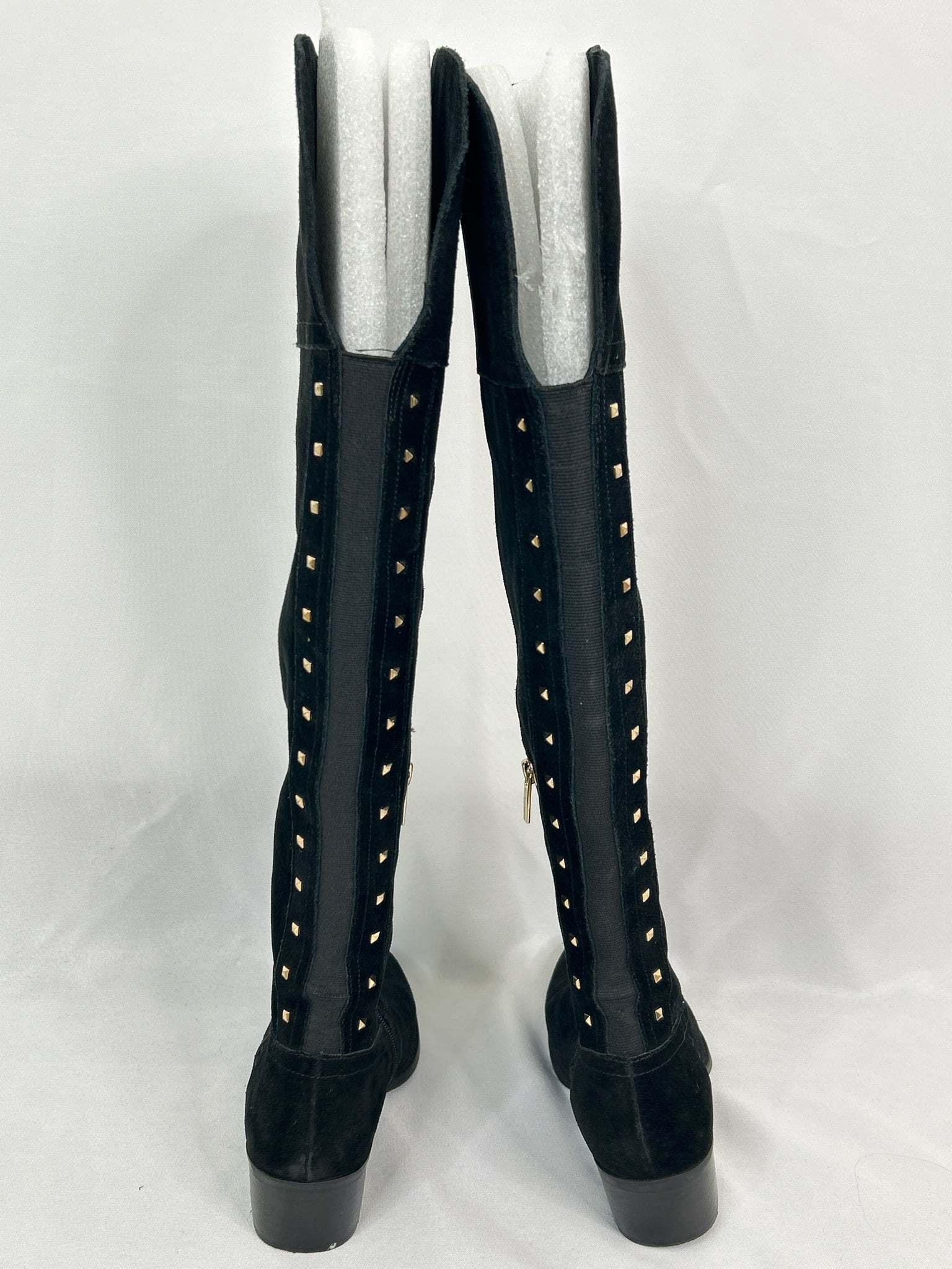 VINCE CAMUTO Size 7.5M Black Women Boots