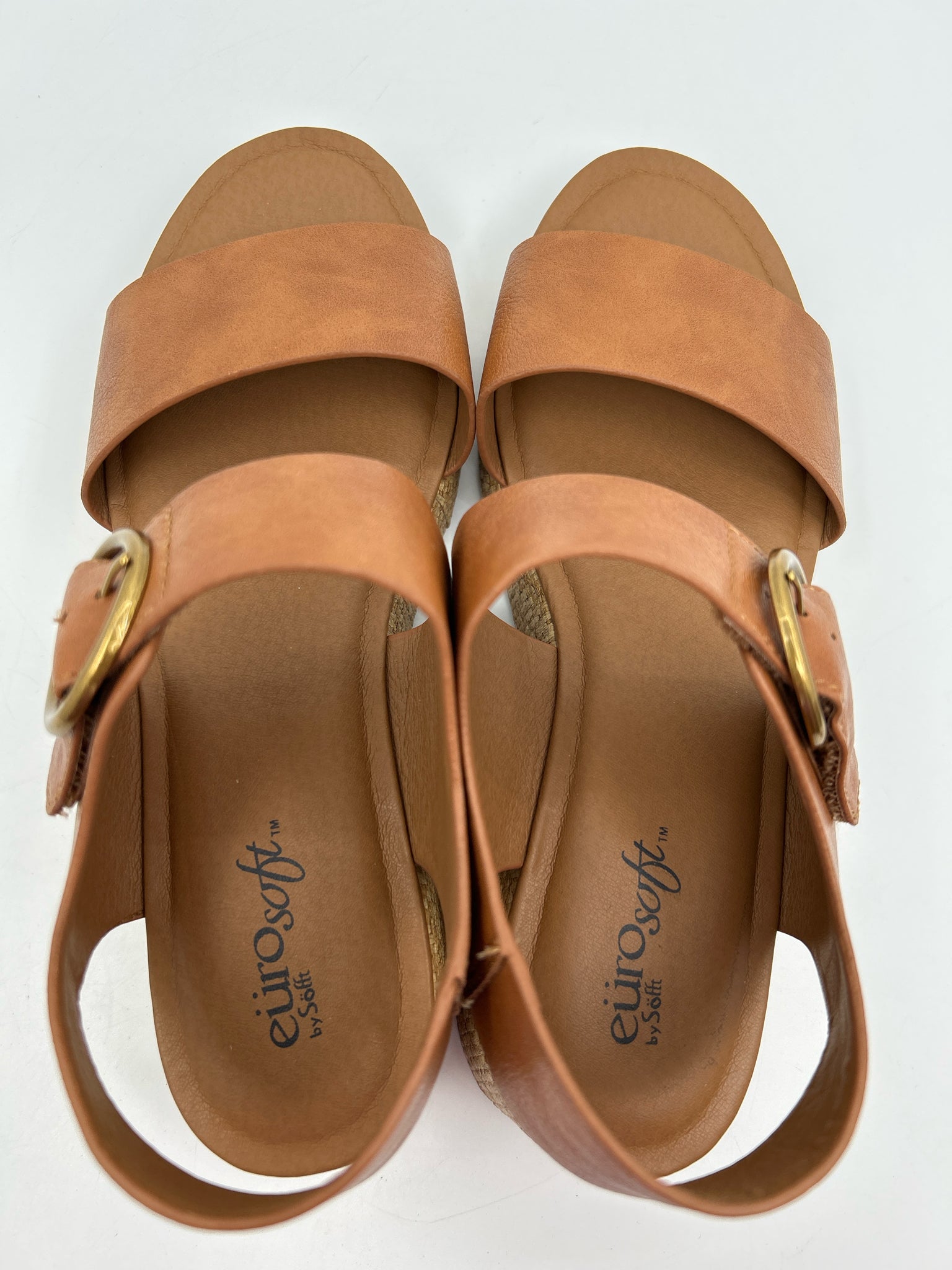 EURO SOFT Size 8M Tan Women Sandal