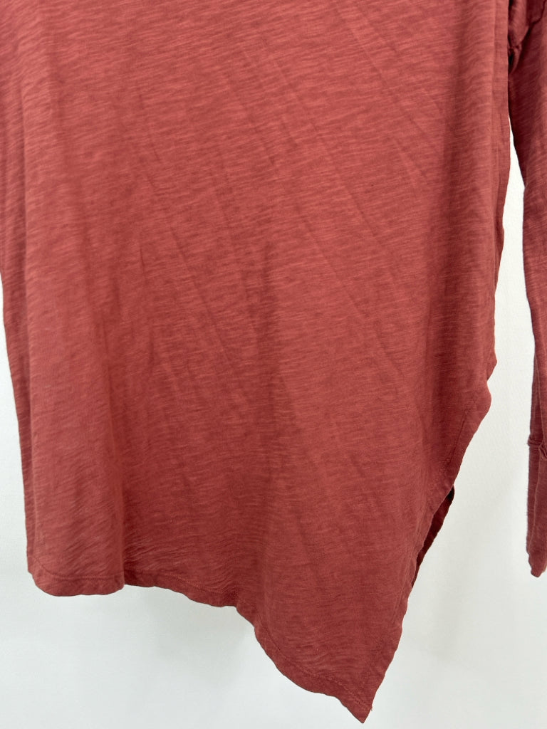 BOBI Size XS Brown Top