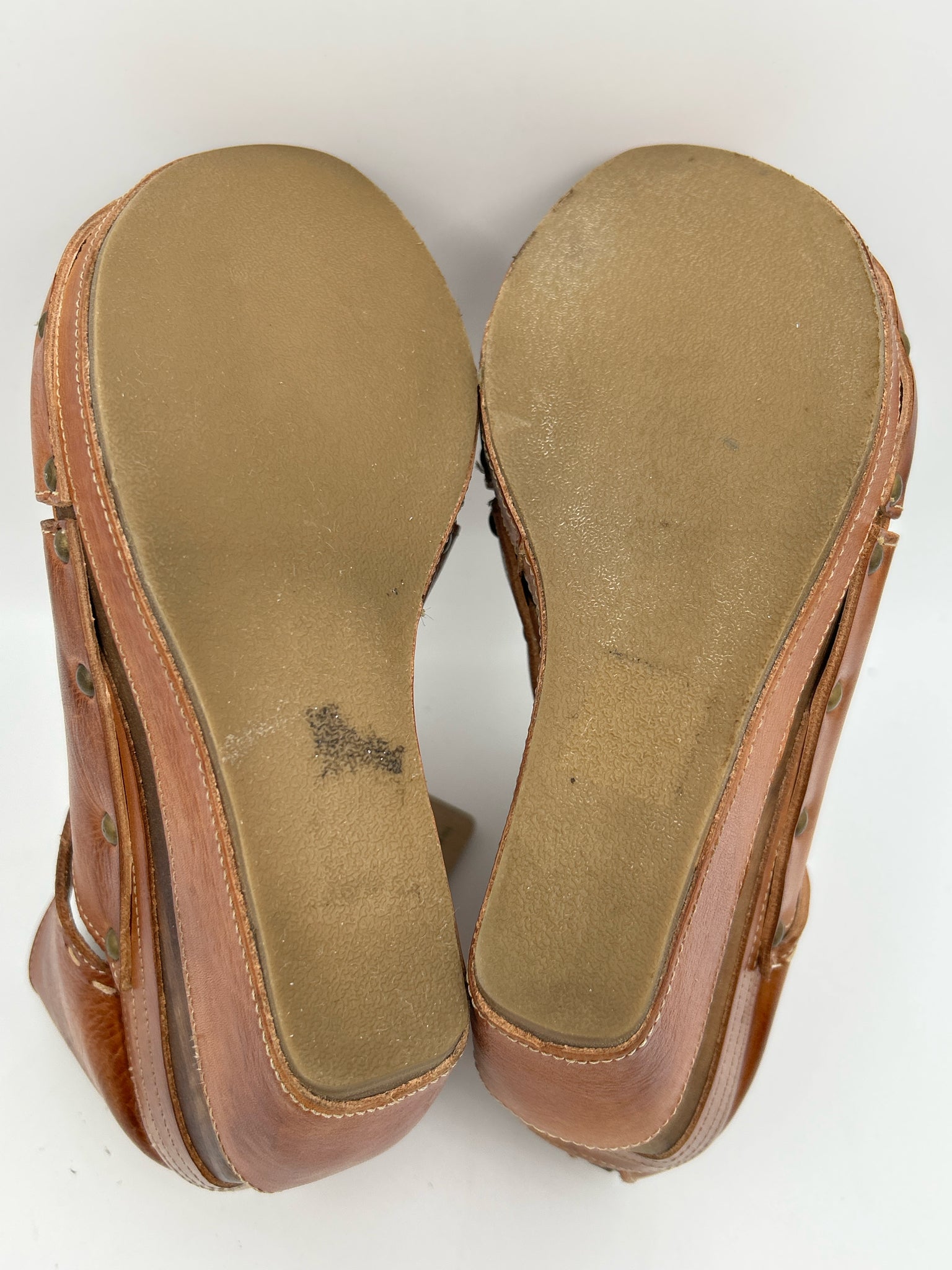 BED STU Size 11 COGNAC Women Sandal