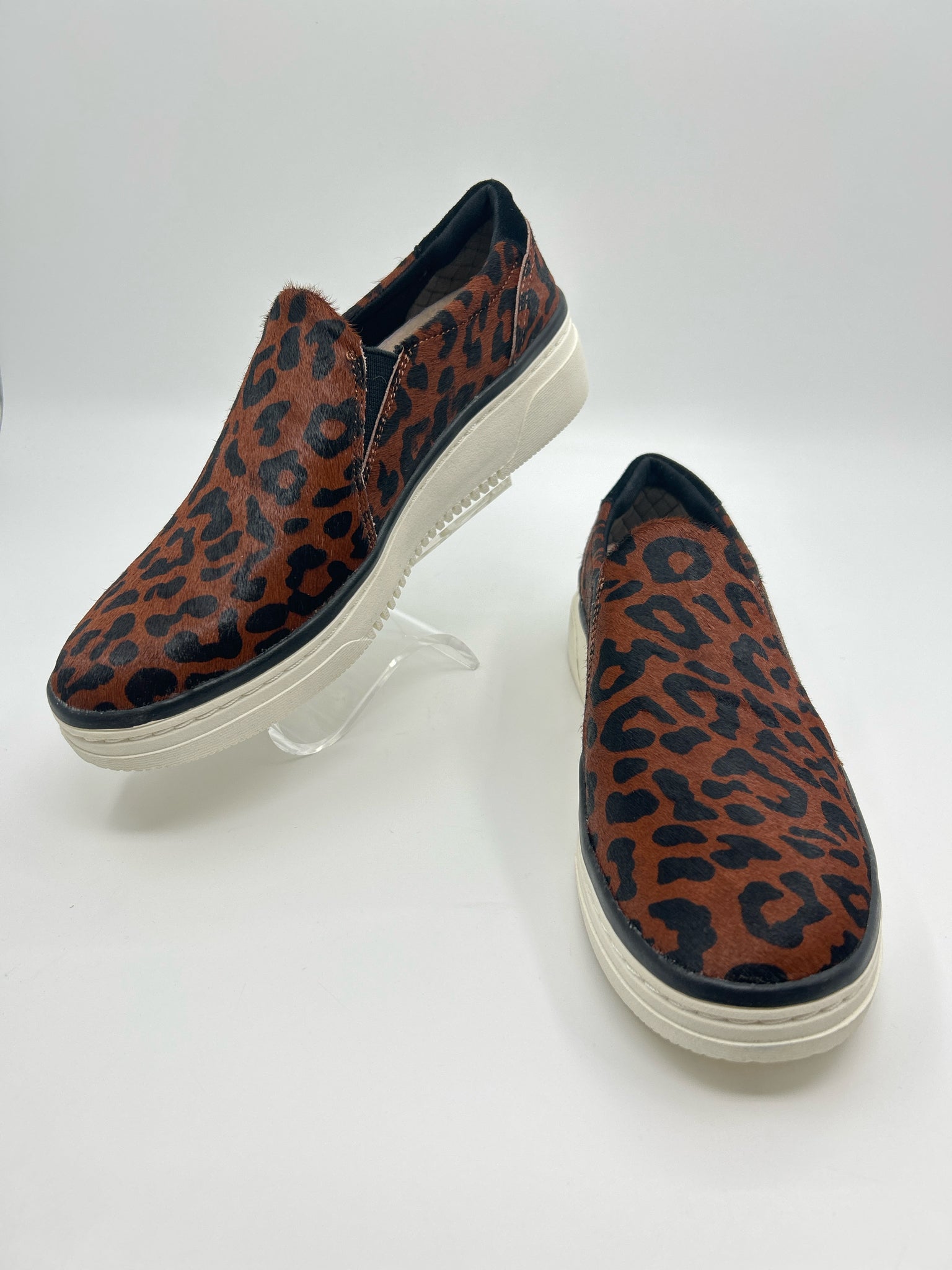 DR. SCHOLL'S Size 10M Brown and Black Women Sneakers