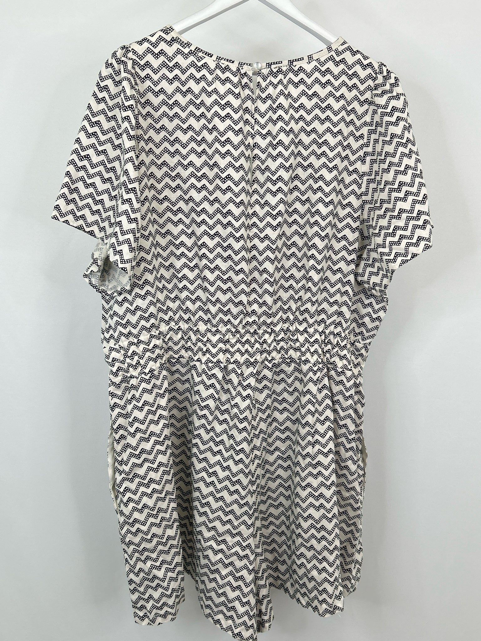 ANTHROPOLOGIE Size 3X White and black Women Romper