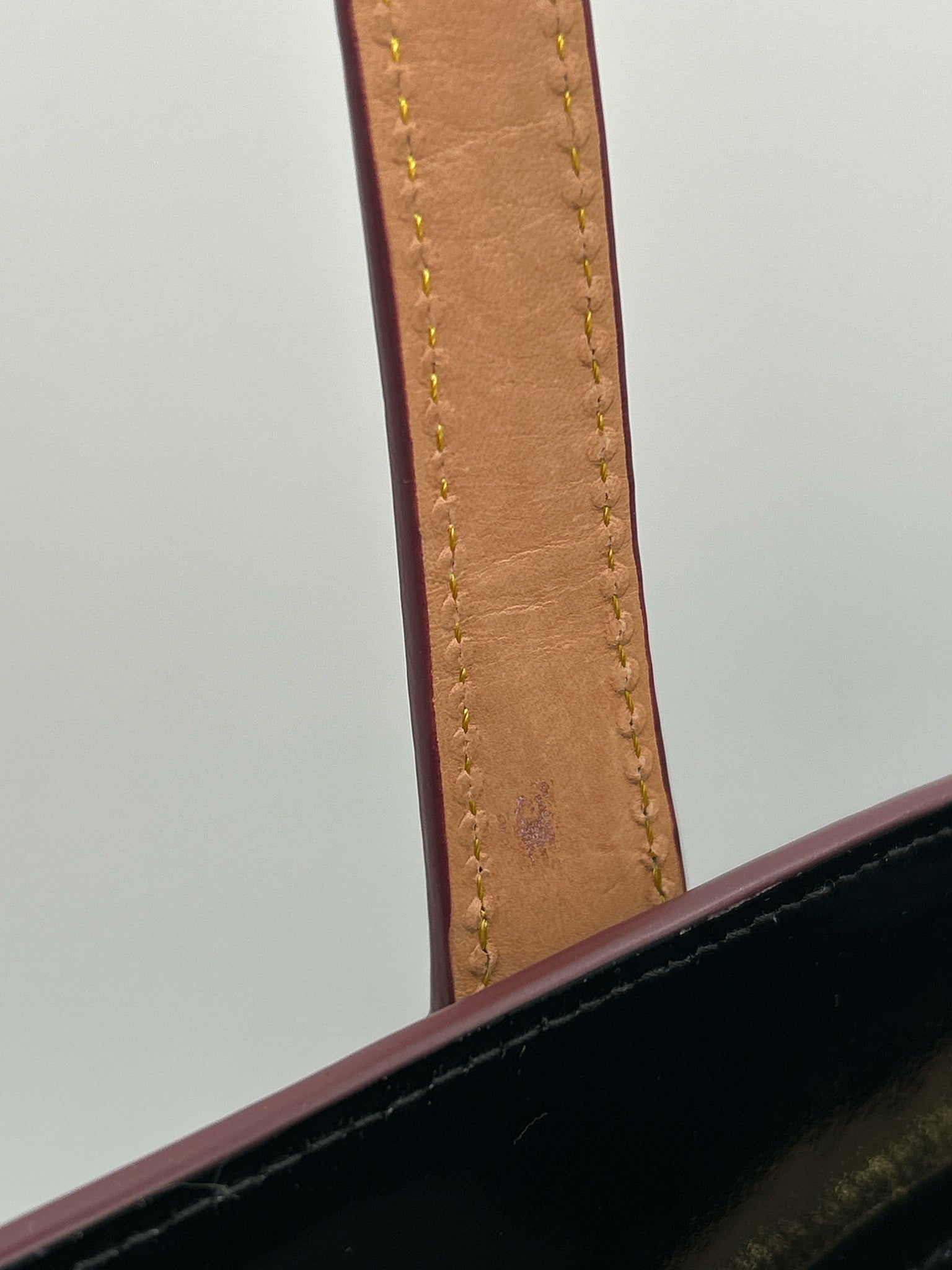 DOONEY & BOURKE Black and Tan Women Purse Tote