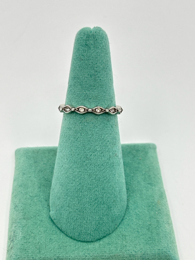 BRIGHTON Women Size 8 Silver Ring