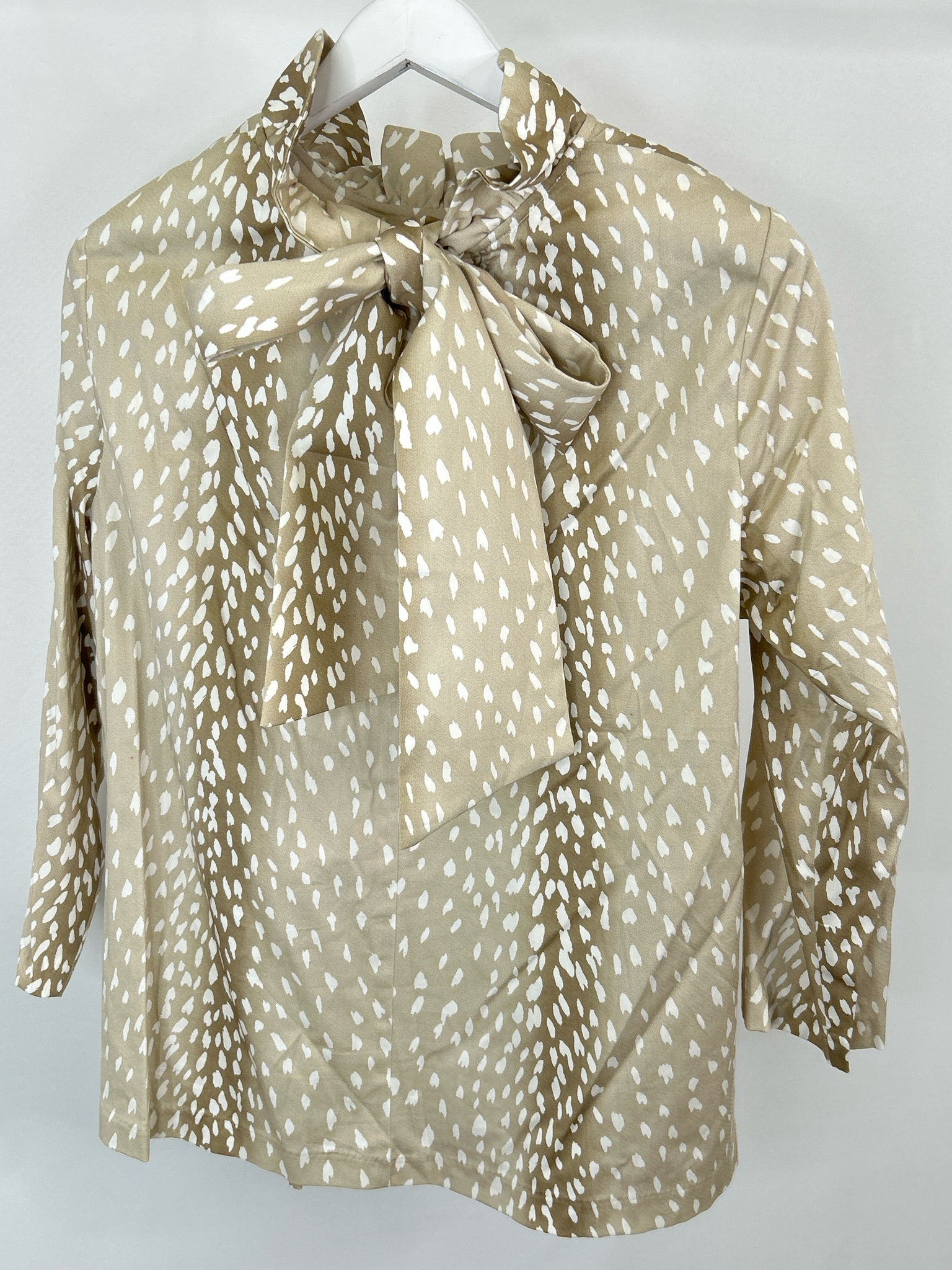 TUCKERNUCK Size L Beige Print Women Top