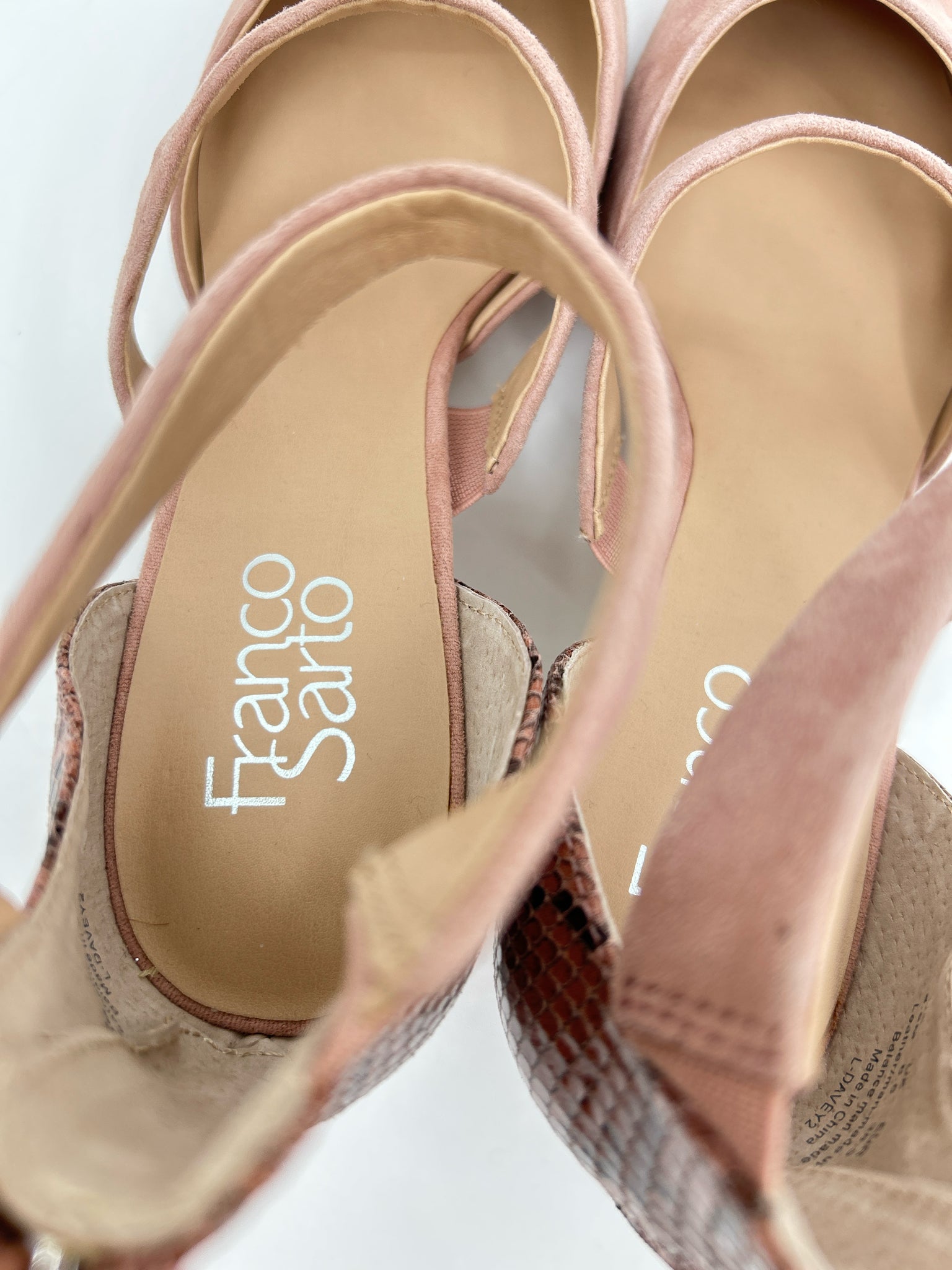 FRANCO SARTO NWOB Size 8.5M Blush Women Pumps NWOB