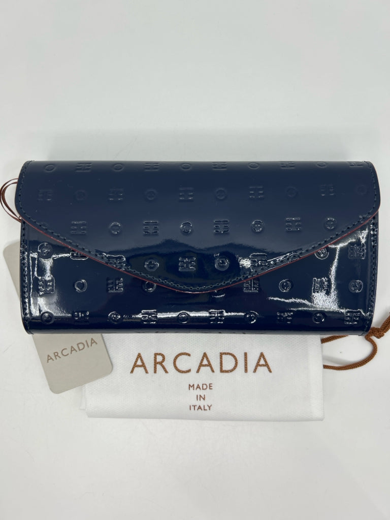 ARCADIA NWT Navy Women's Wallet